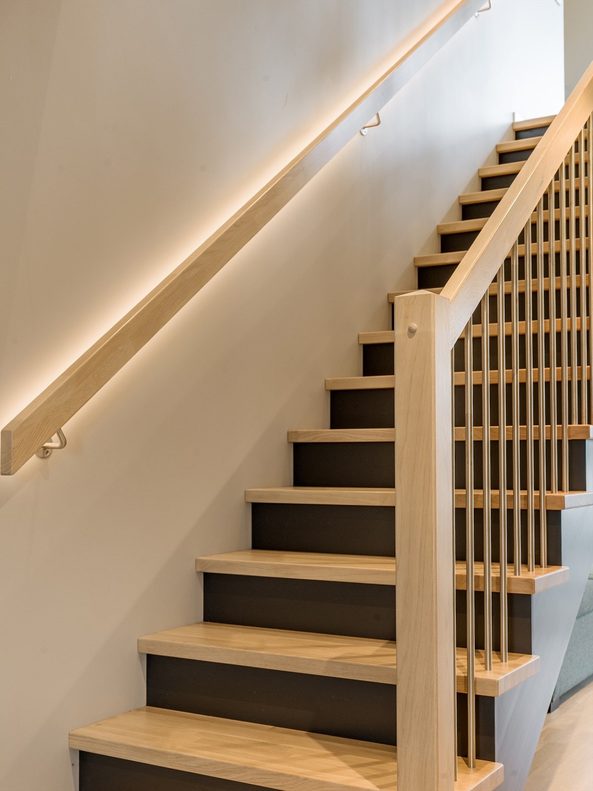 Detaljrik og stilig trapp. Galleribilde