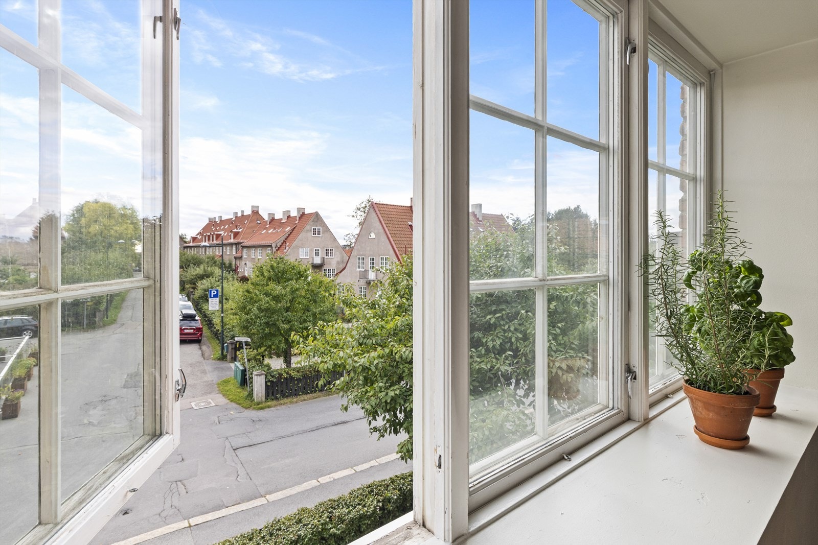 Utsikt mot Askeladdveien. Galleribilde