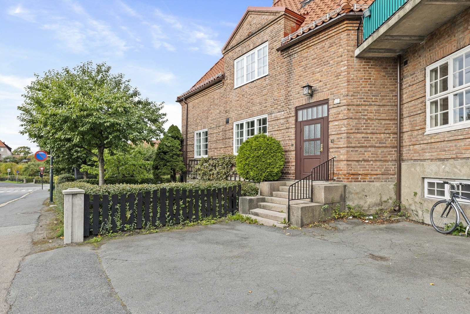 Inngangspartiet. Galleribilde