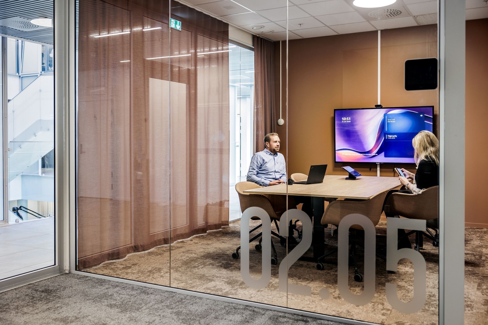 Referanselokaler fra annen kunde i tilsvarende lokaler som de ledige lokalene vi har i 3. etg.
foto@knutneerland / @magentfotografer Galleribilde