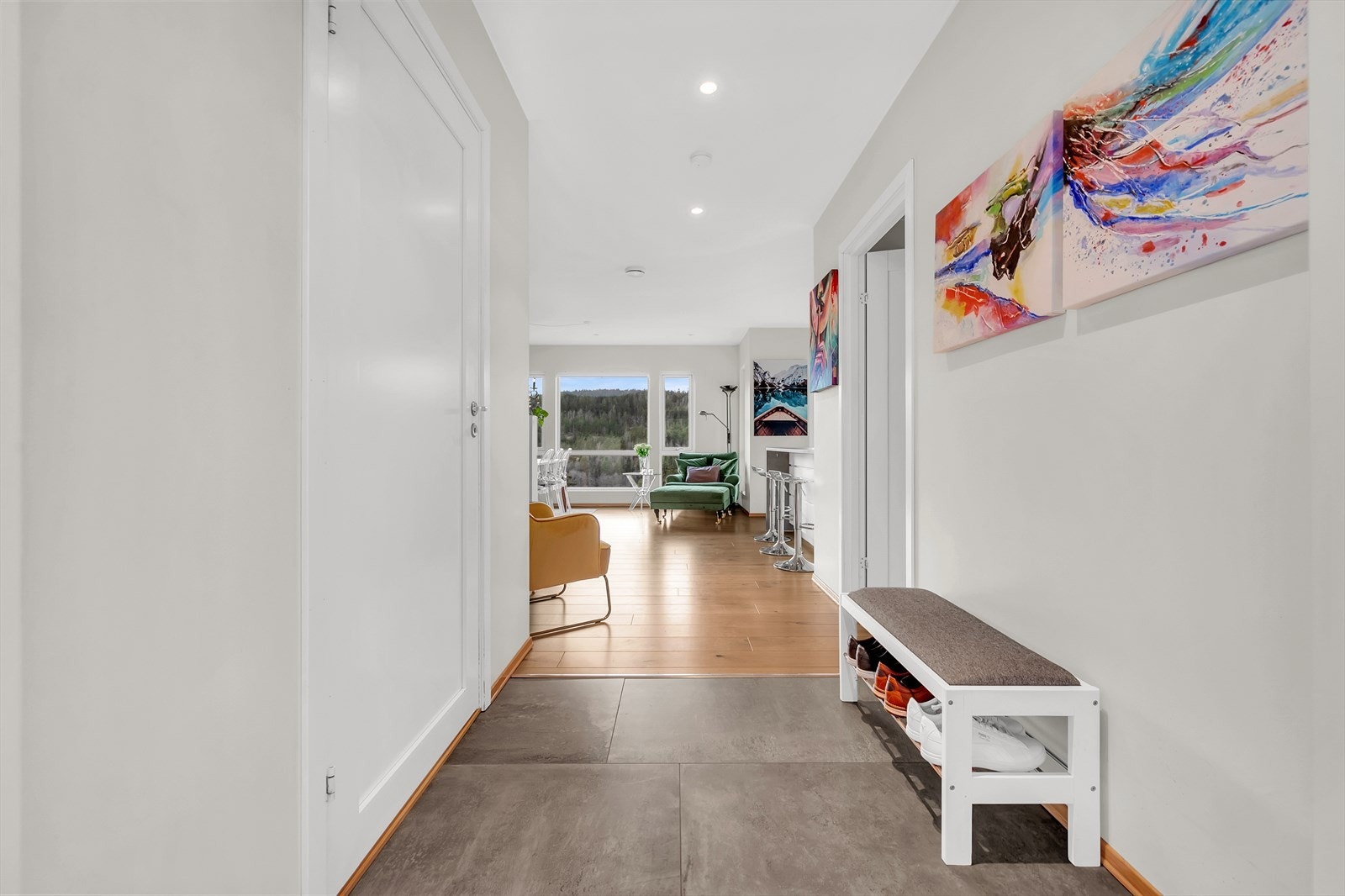 Det er vannbåren varme i gulv. Galleribilde