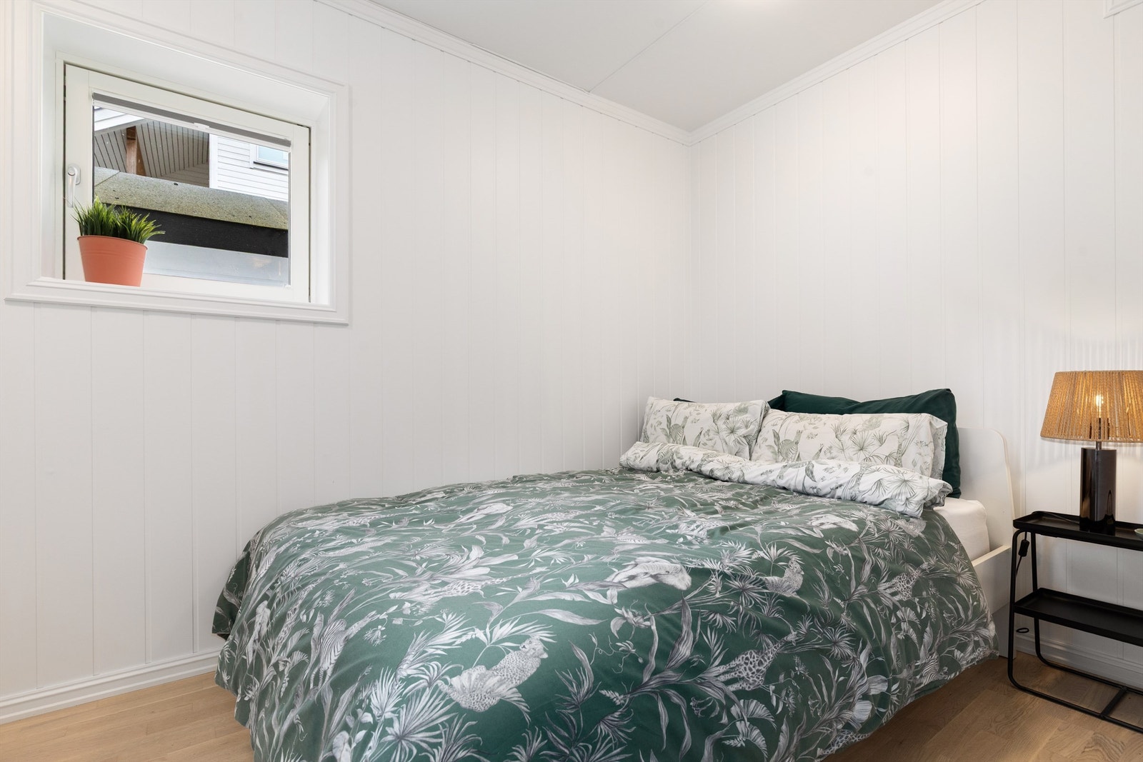 Soverom 4 ligger i u.etg evt som en del av hybel Galleribilde