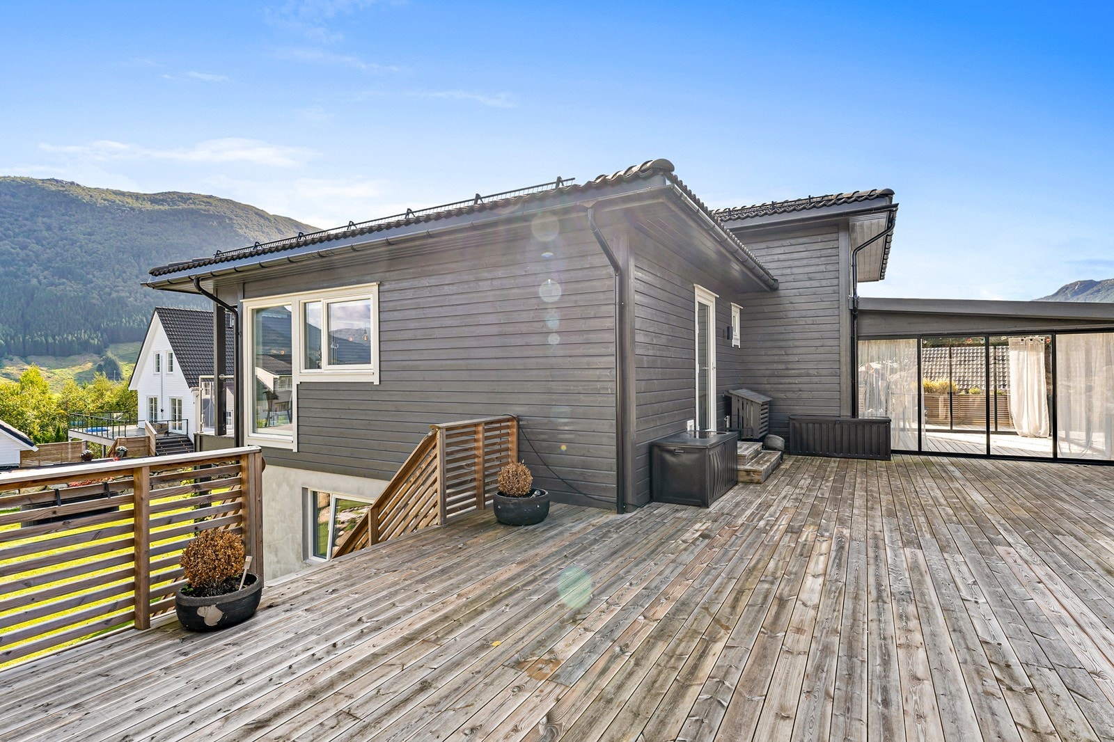 Det ble oppført div. steinmurer i perioden 2018-20. Galleribilde