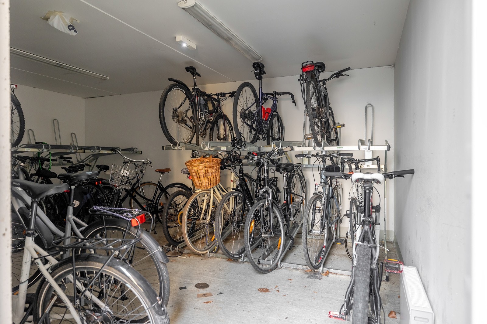 Felles sykkelparkering for beboerne i Borettslaget Galleribilde