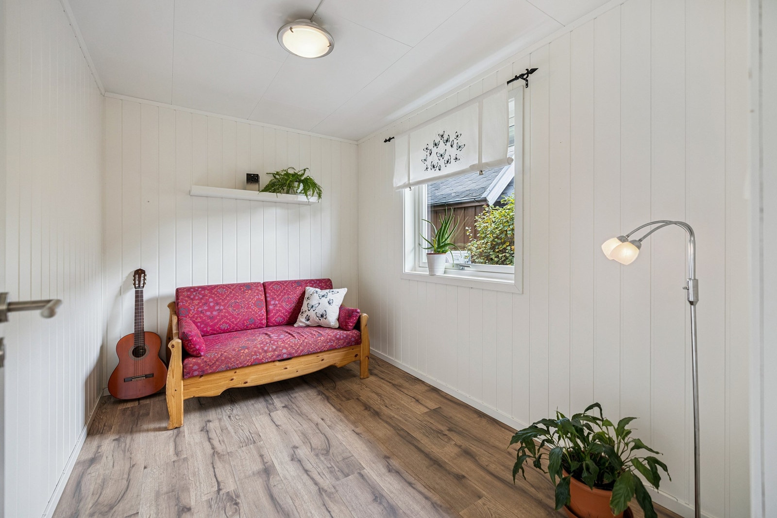 Dette rommet egner seg godt som soverom, gjesterom eller kontor etter behov. Galleribilde