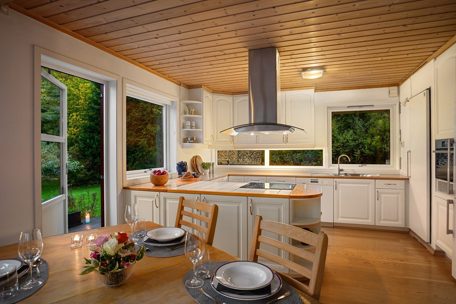 Lunt og hyggelig kjøkken Galleribilde