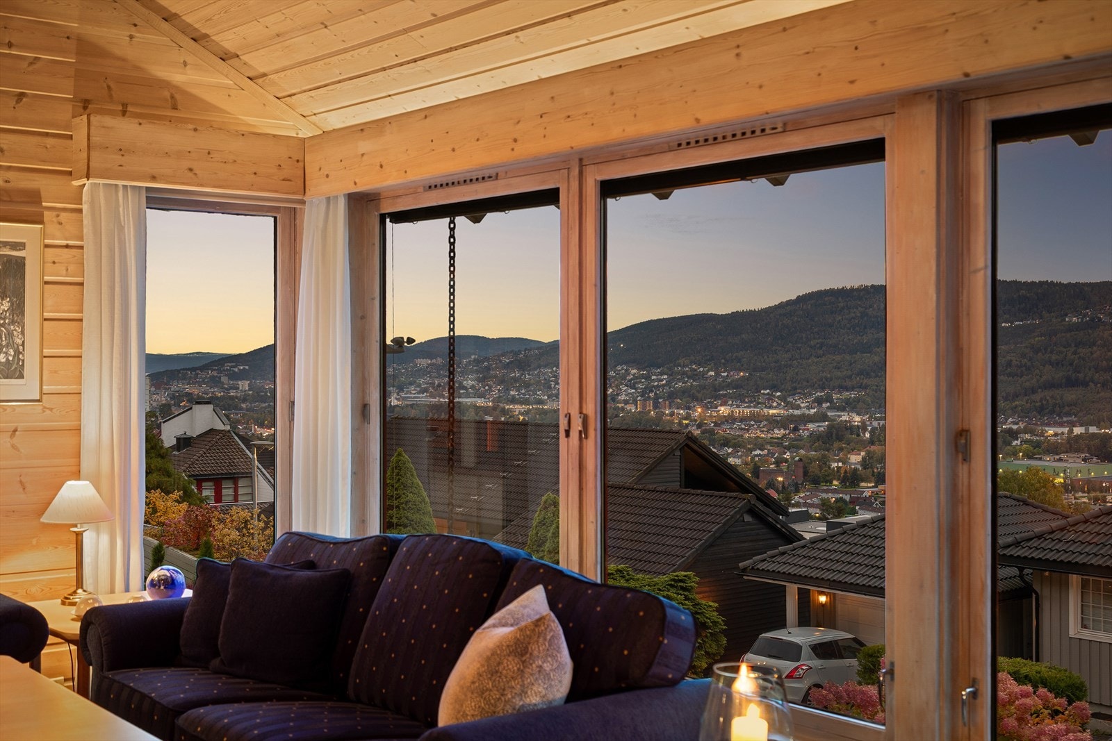 Fantastiske utsiktsforhold fra stuen Galleribilde