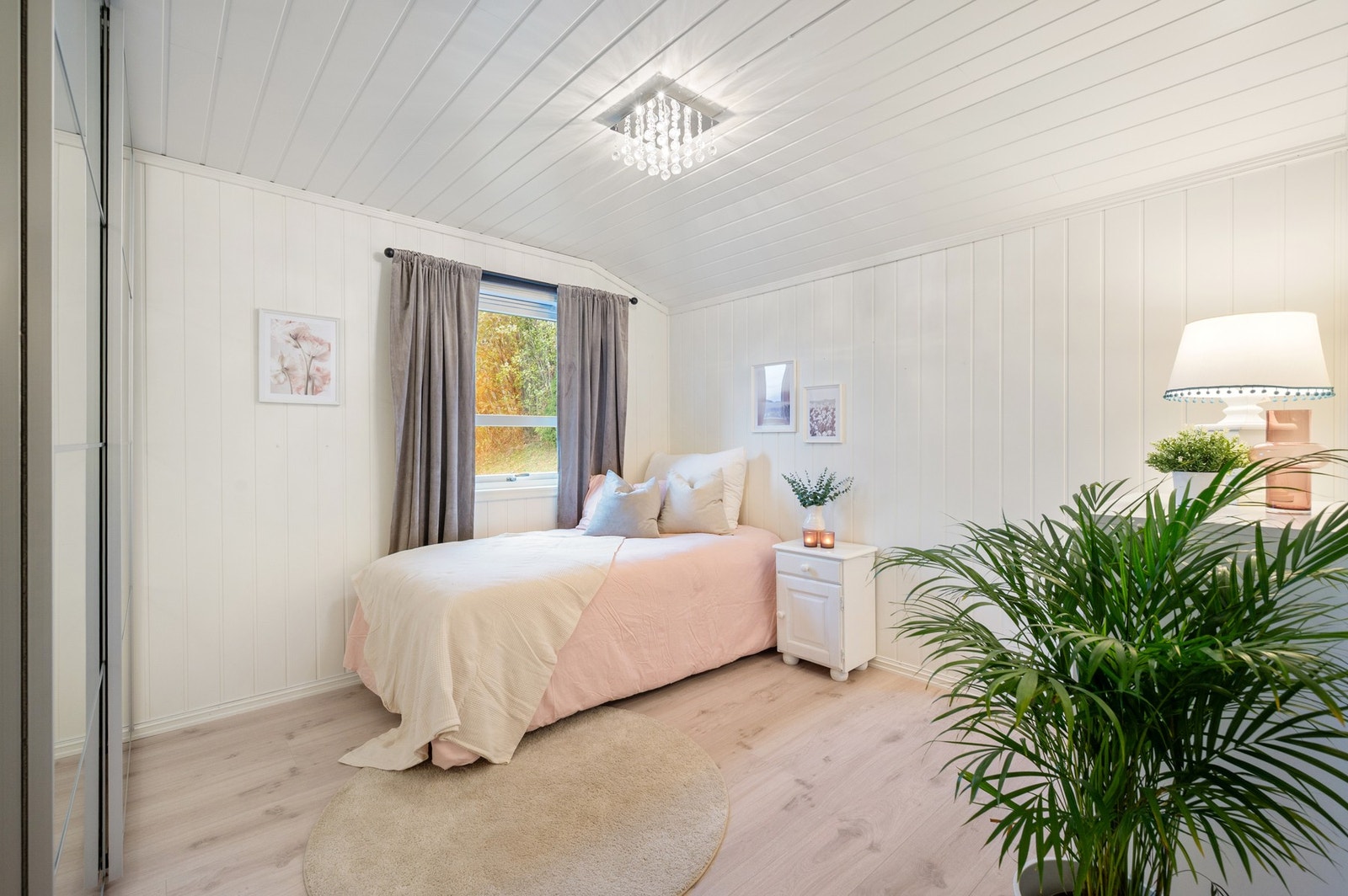 Soverommene er fordelt på 3 halvplan. Galleribilde