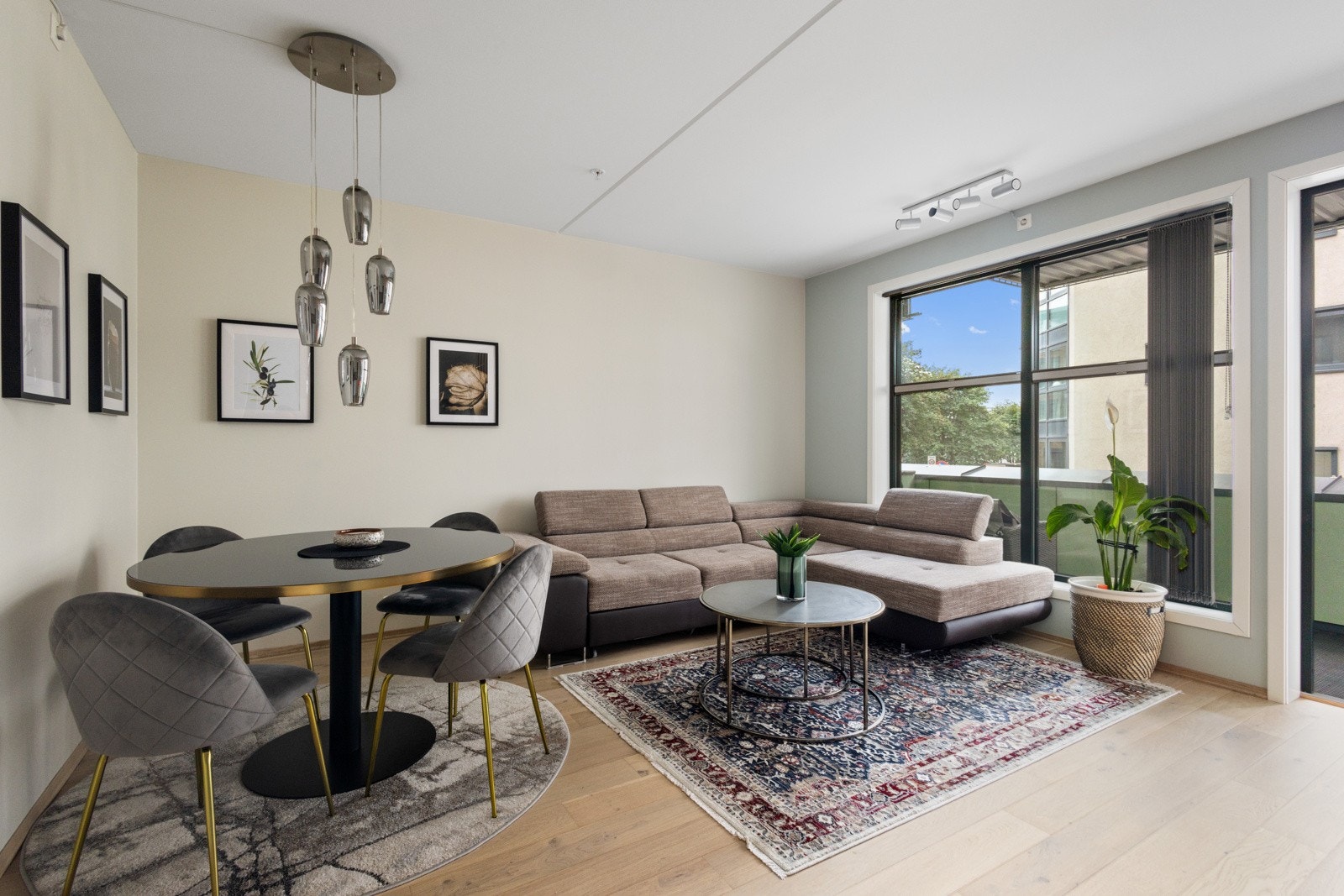 Velkommen til Engene 45! Galleribilde