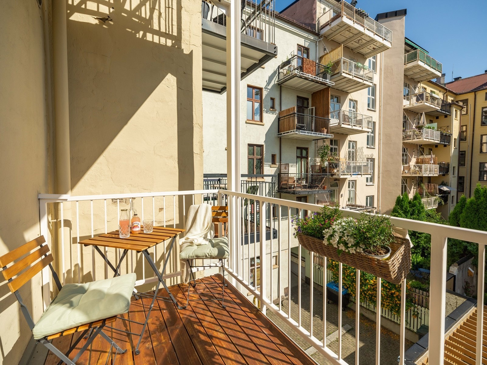 Velkommen til denne lyse og nyoppussede leiligheten i Jens Bjelkes gate 6! Galleribilde