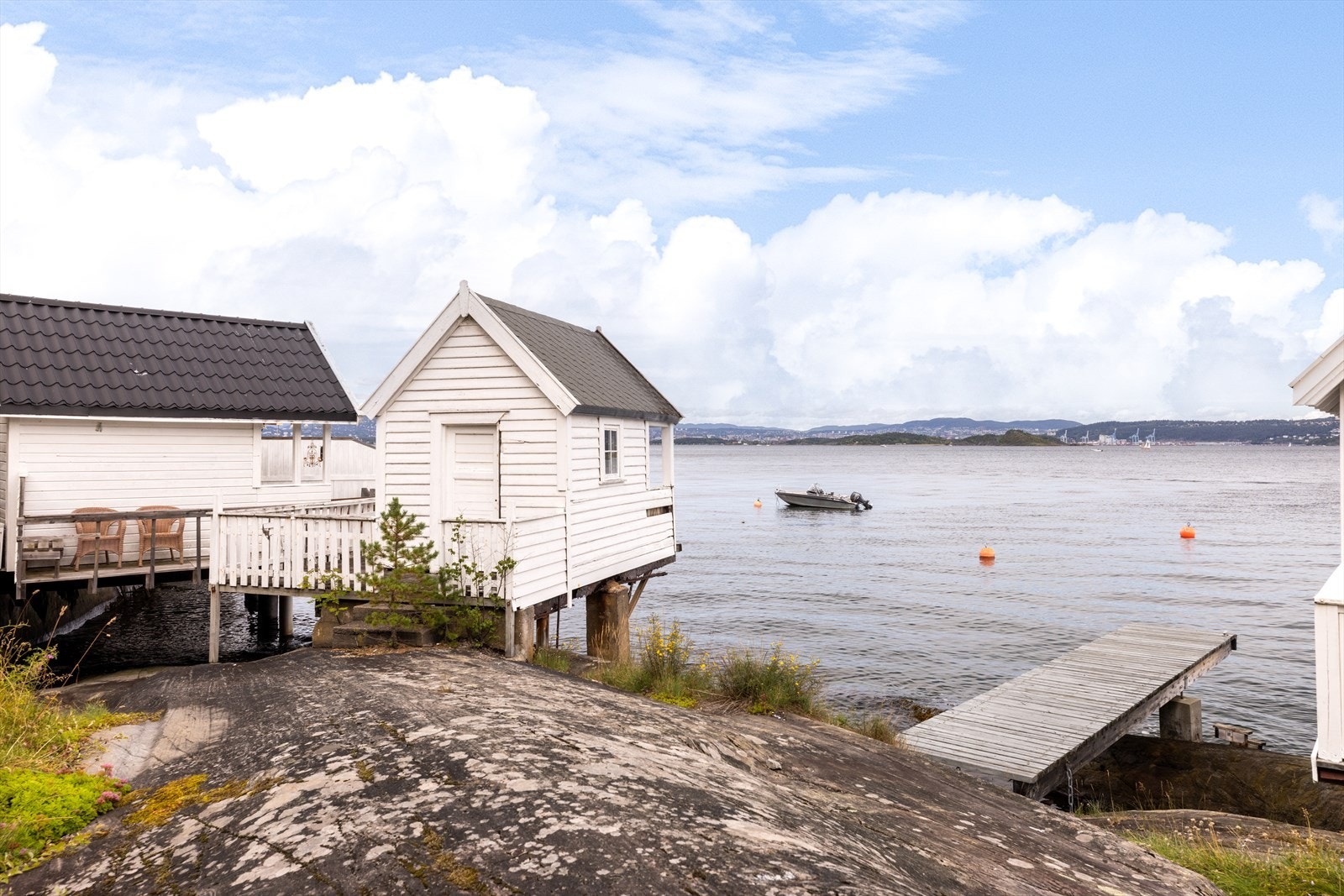 Huset har 1/16 andel i badehus ved Hellvikstrand - en flott ekstra fasilitet! Galleribilde