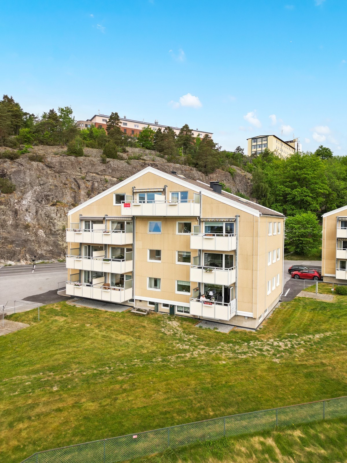 Leiligheten ligger i 2. etasje. Galleribilde