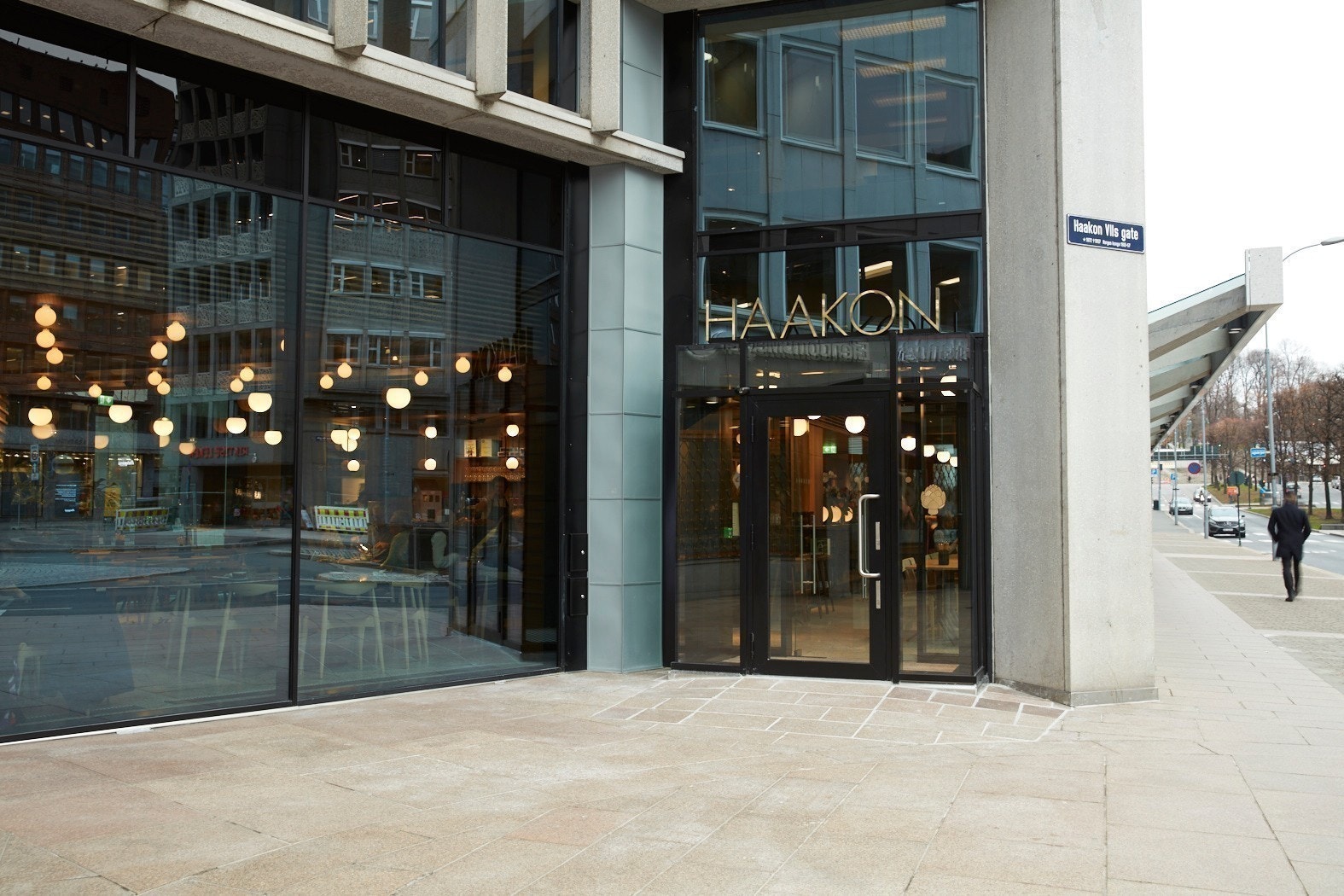 Restaurant Haakon på gateplan Galleribilde