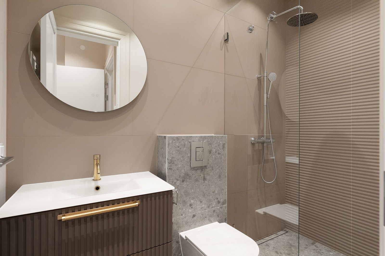 Bad nr. II tilhørende hoveddel. Galleribilde