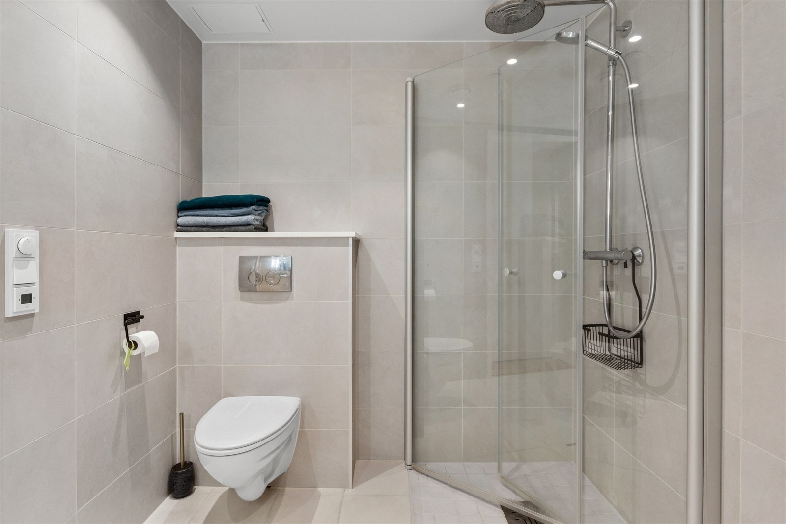 Våtrommene har i sin helhet fått tilstandsgrad 1 i takstrapport som er utarbeidet i forbindelse med salget. Galleribilde