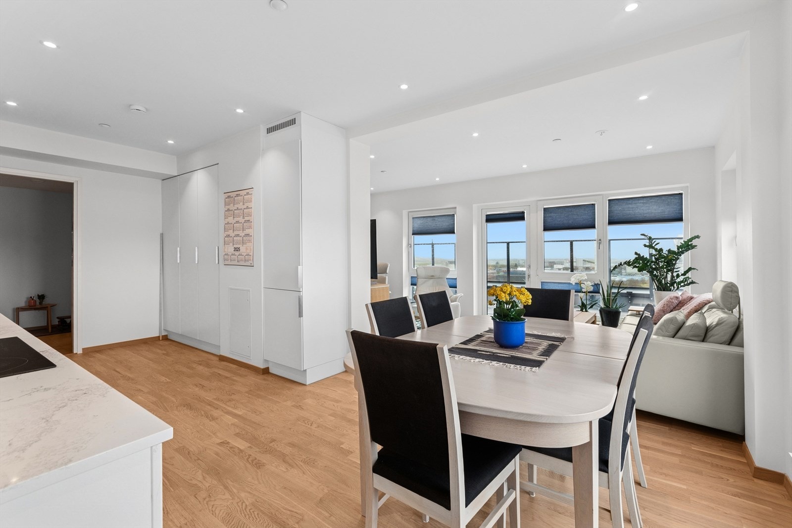 Stue/kjøkken. Galleribilde