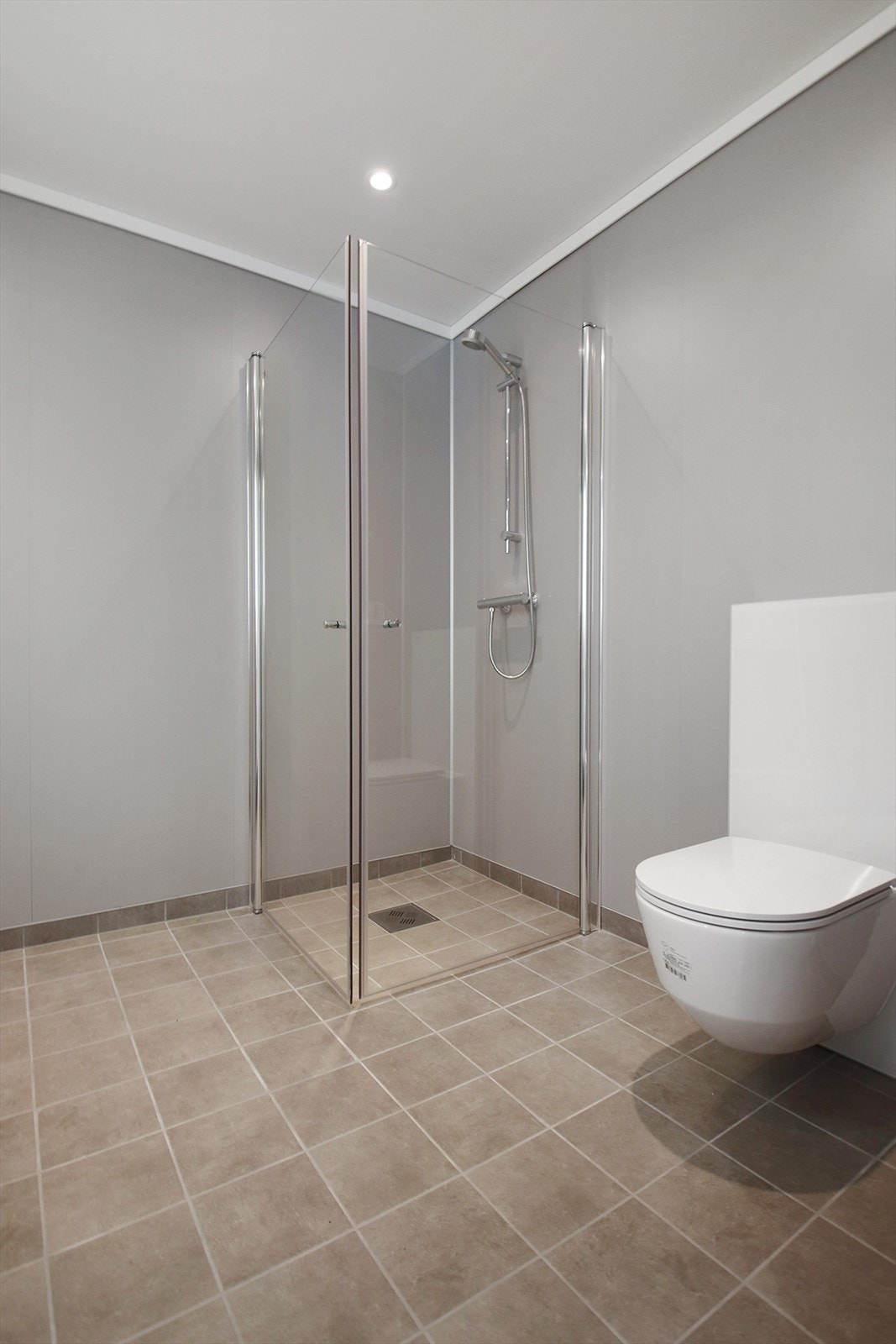 Vegghengt wc Galleribilde