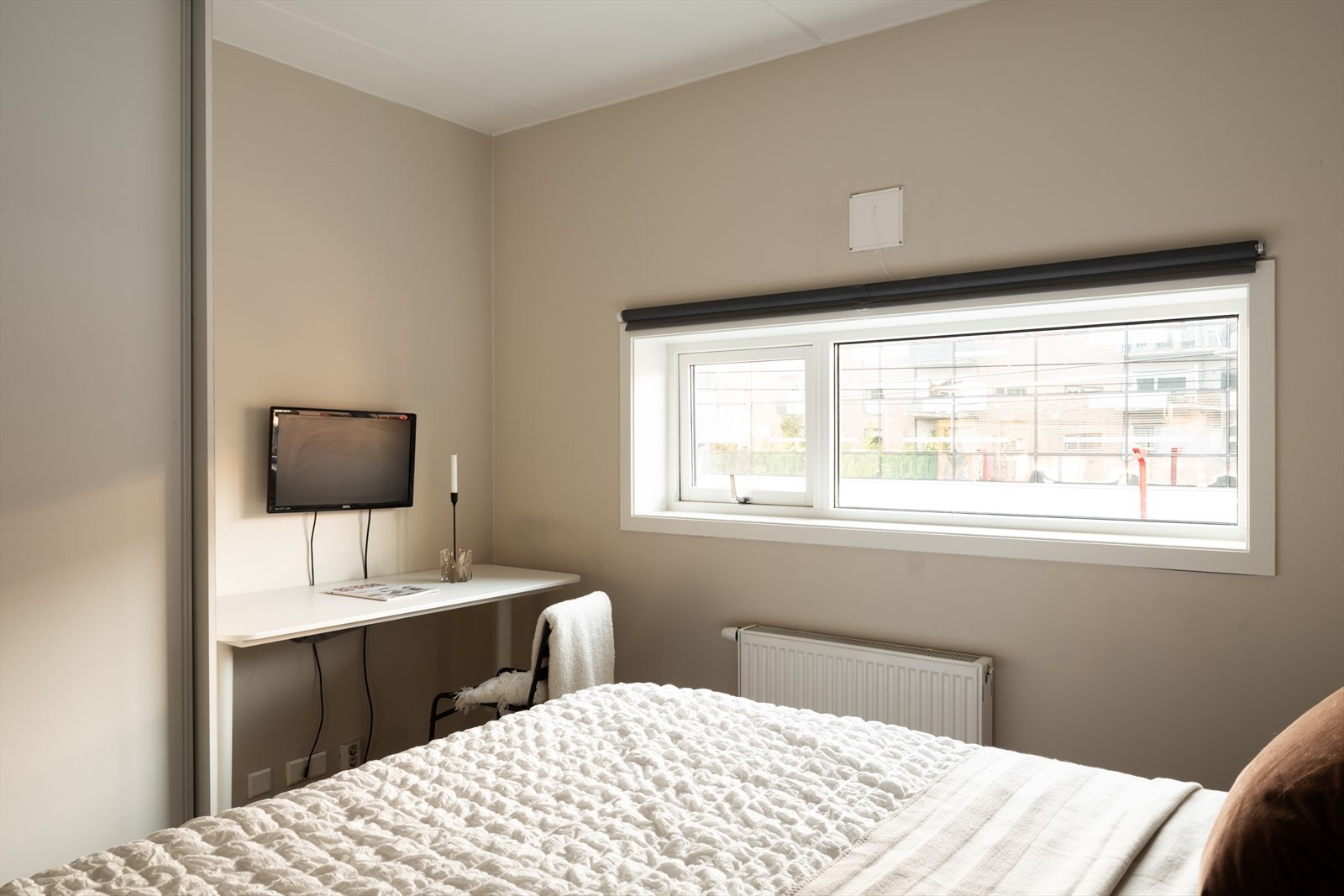 Mulighet for egen kontorplass på soverommet. Galleribilde