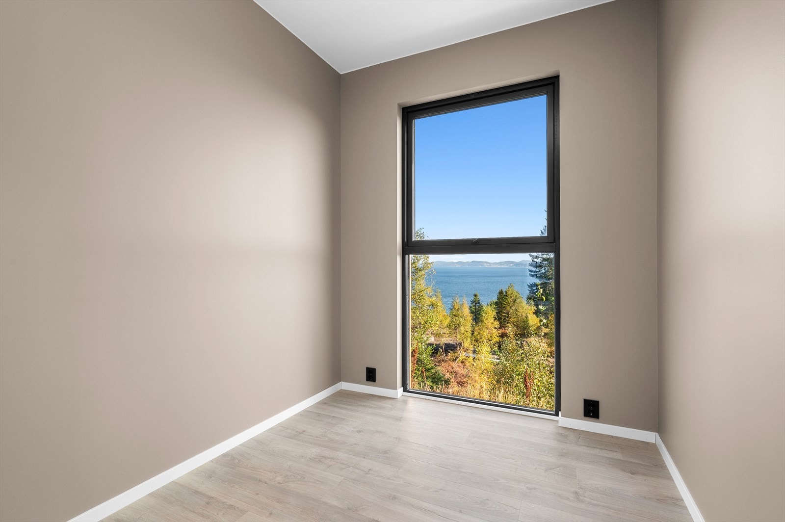 Det andre soverommet måler 6,5 m². Galleribilde