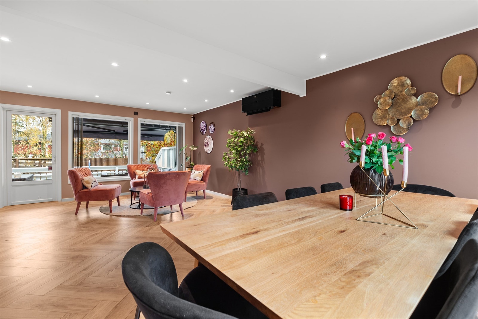 Moderne og tidsriktig innredet Galleribilde