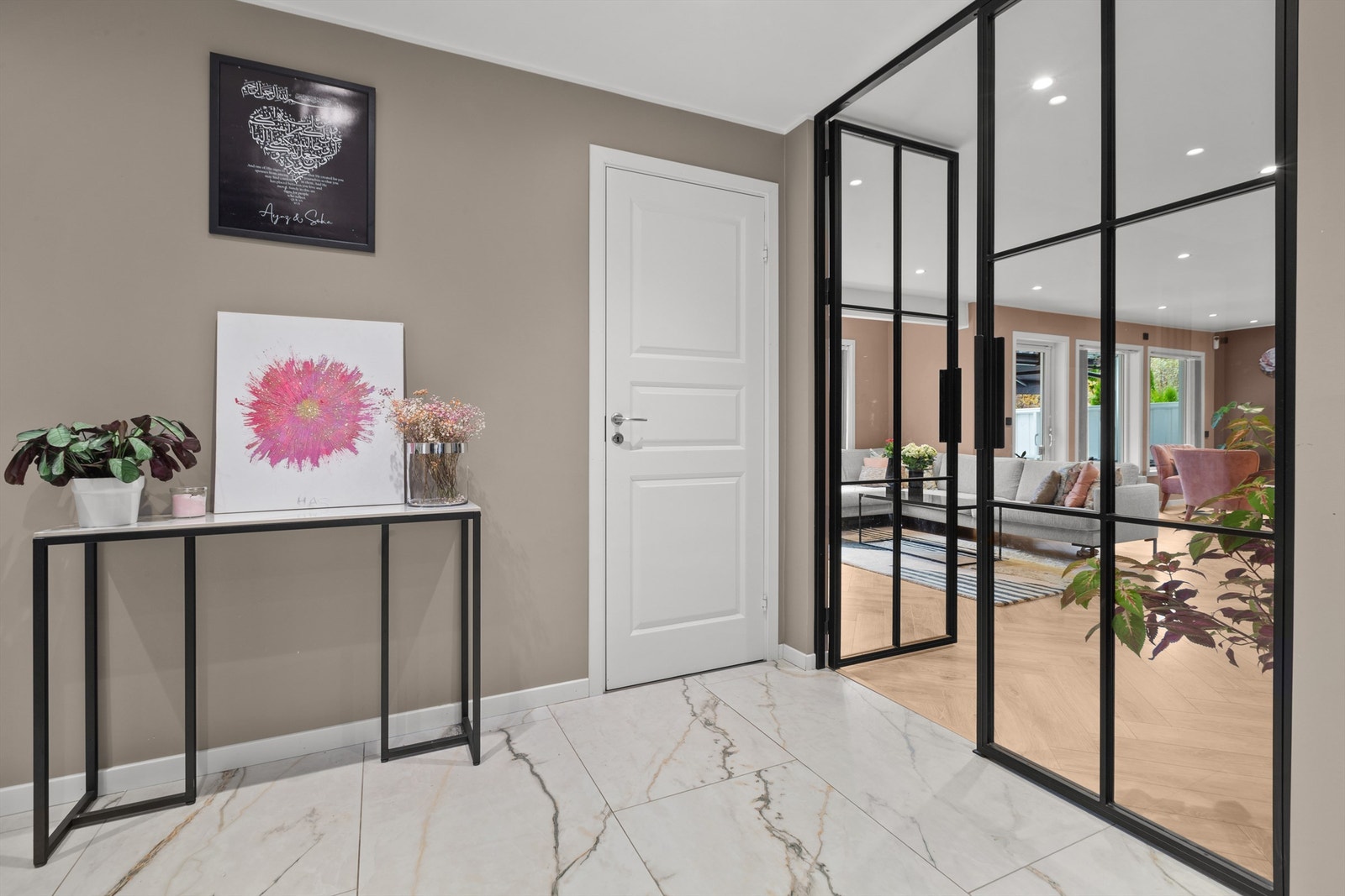 Stilrent og lekkert Galleribilde