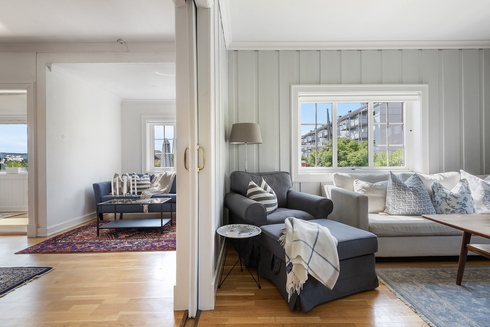 Lyst og nøytralt fargevalg. Galleribilde