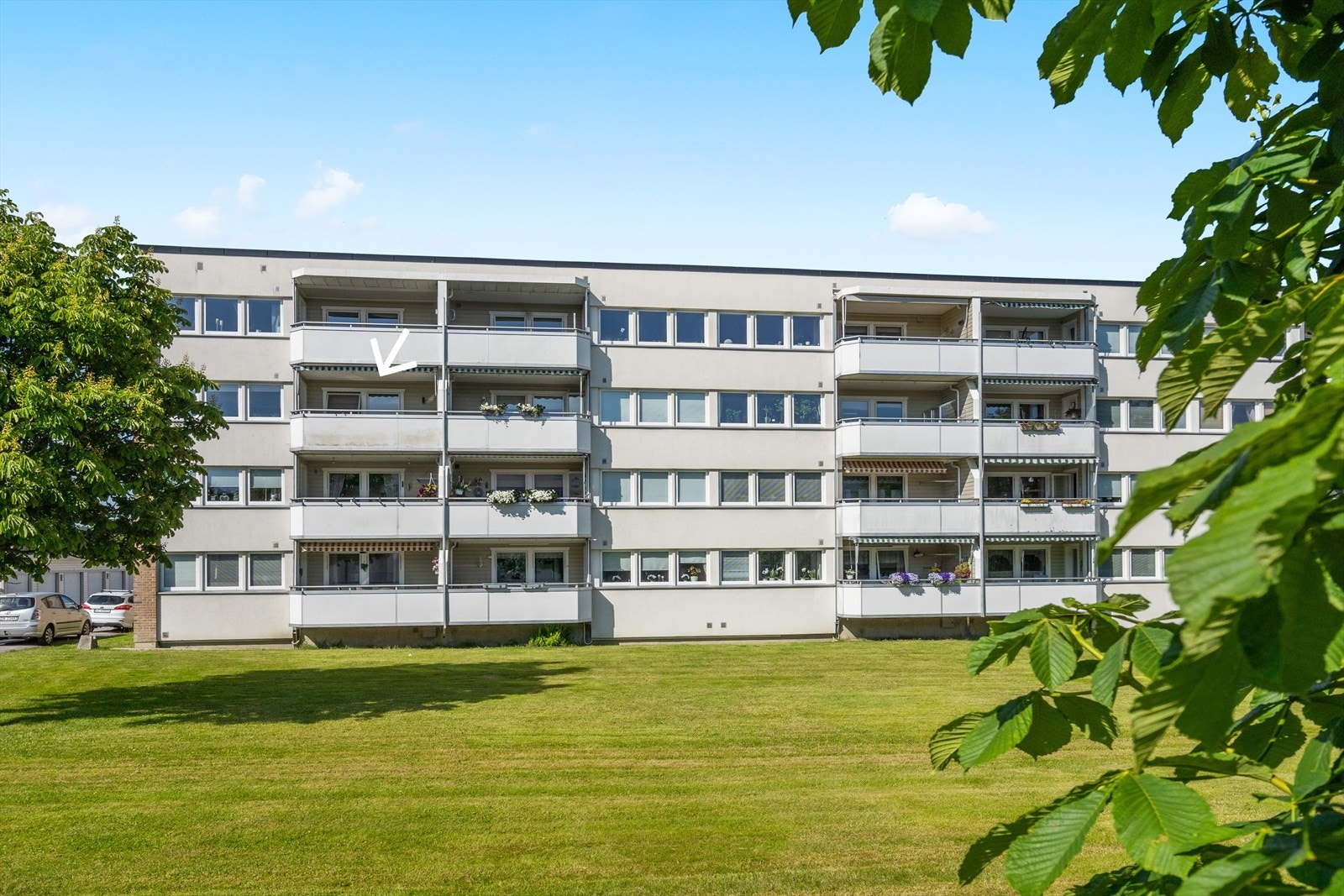 Leiligheten ligger i 3 .etasje i populært boligområde Galleribilde