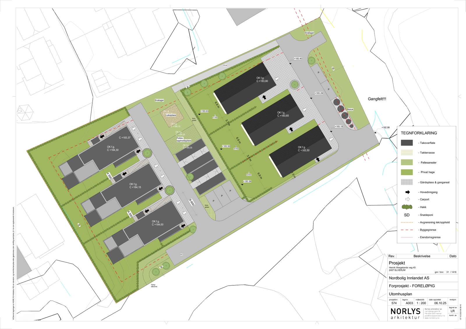 Skisse plassering av boligene. A i søer og C i nord. Sit.planene viser felles adkomst, sportsboder og felles uteplass for beboerne. Galleribilde