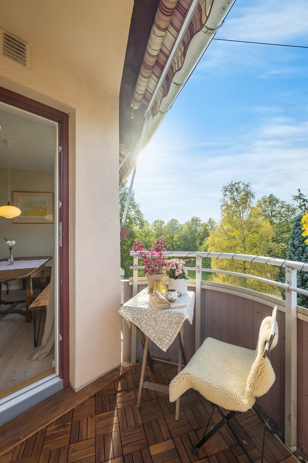 Det er montert markise. Galleribilde