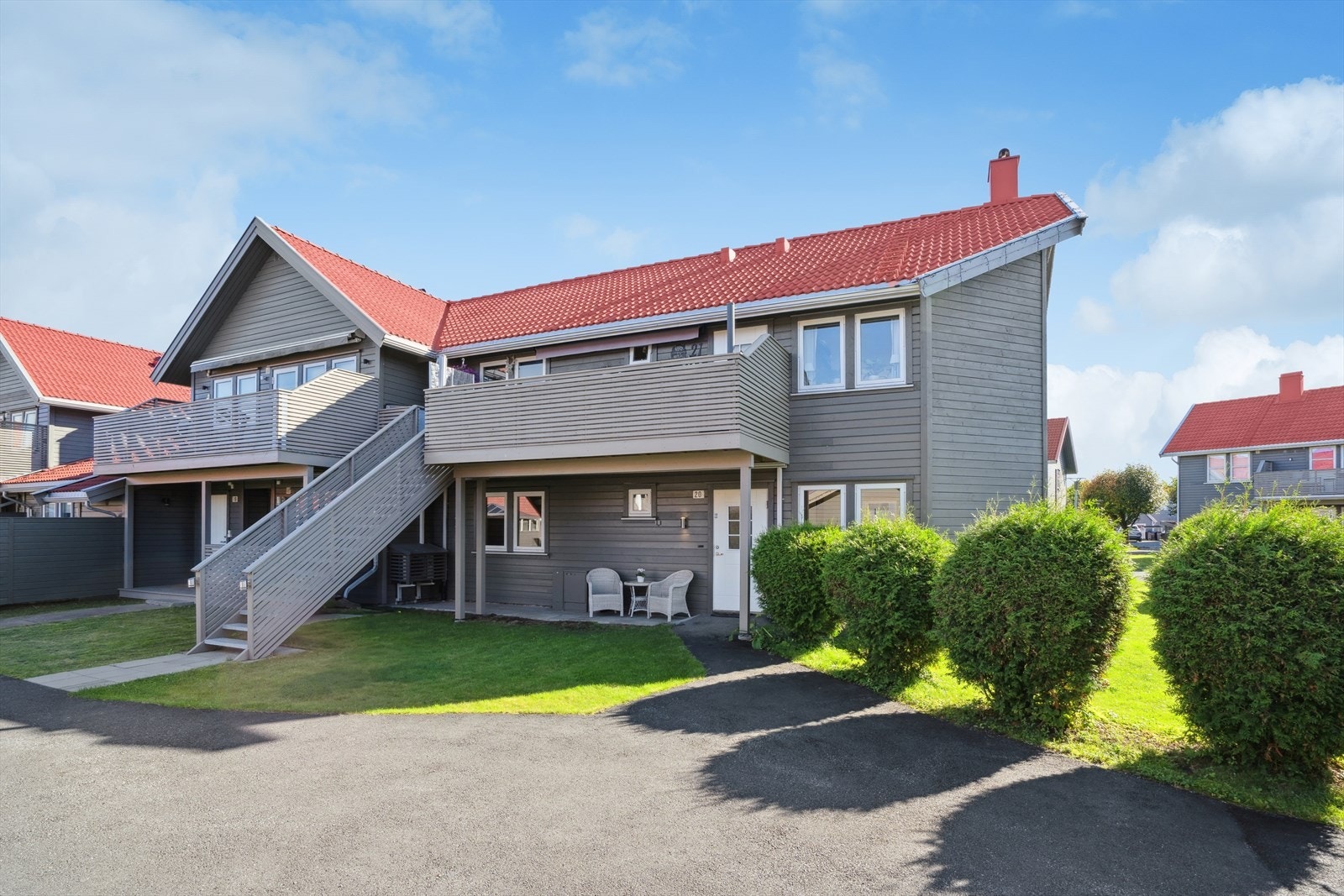 Koselig uteplass til morgenkaffen Galleribilde