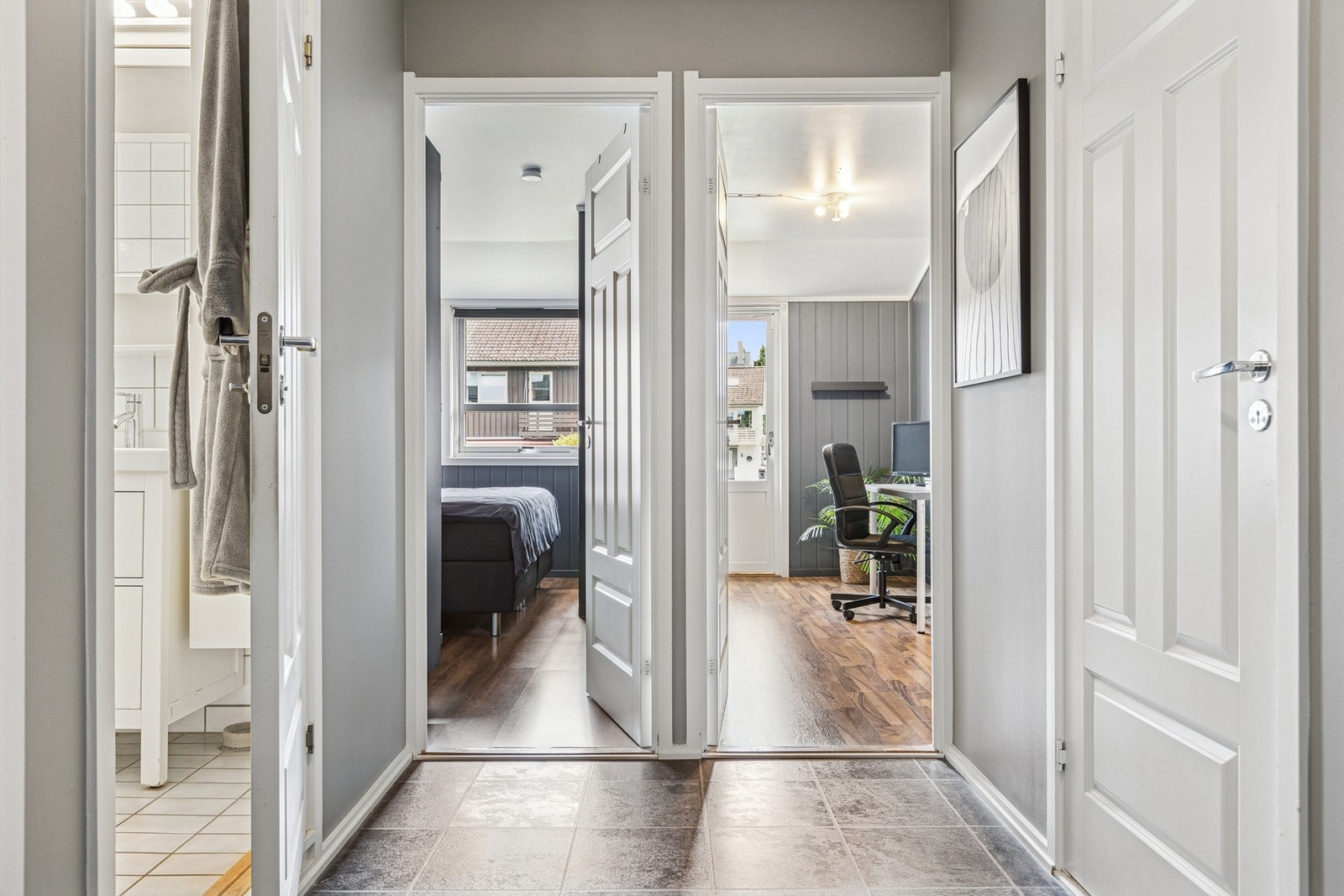 Boligen har totalt to soverom på henholdsvis 11 og 8 kvm. Galleribilde