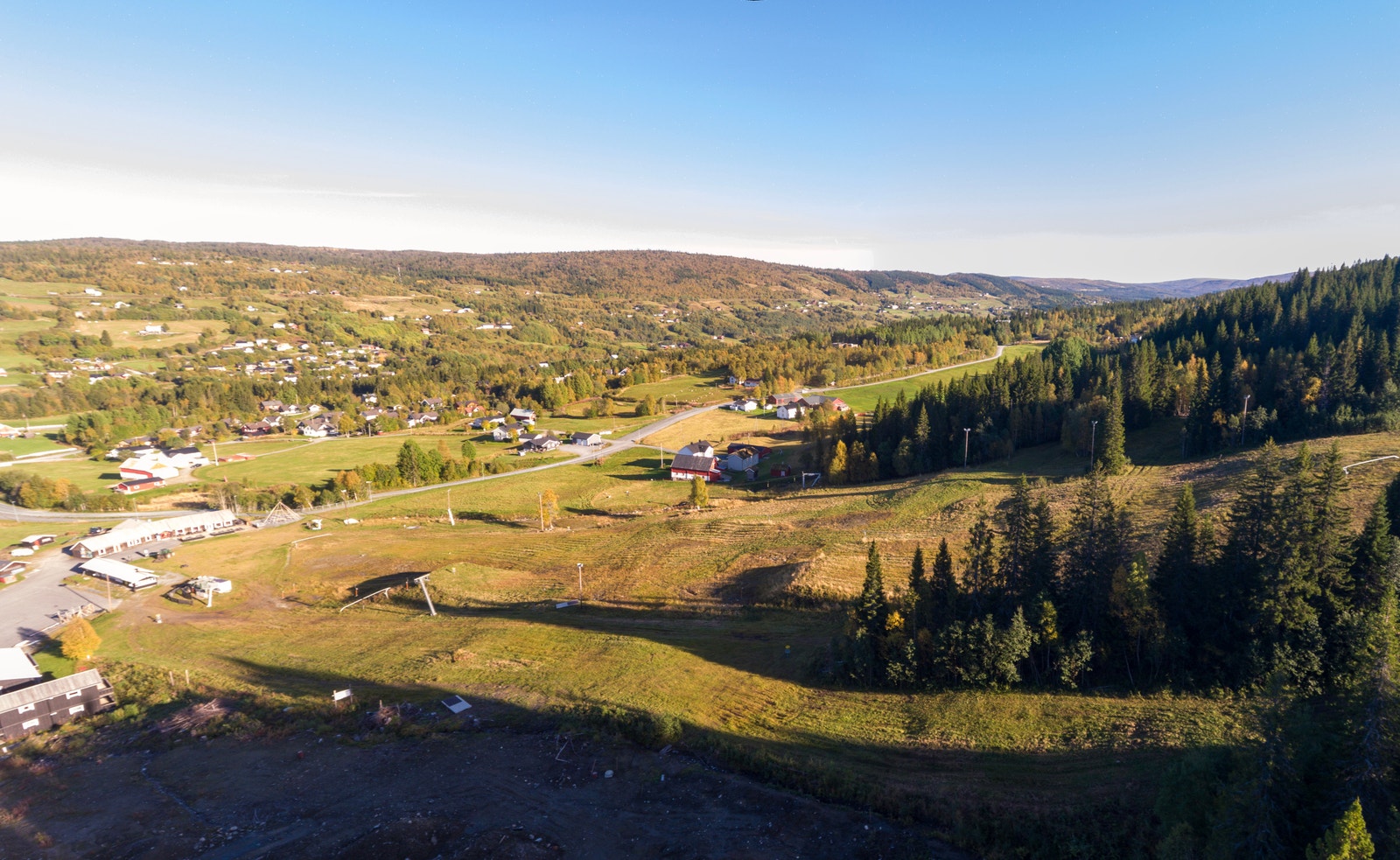 Fra hyttefeltet er det ca. 1 km til Ålen sentrum Galleribilde