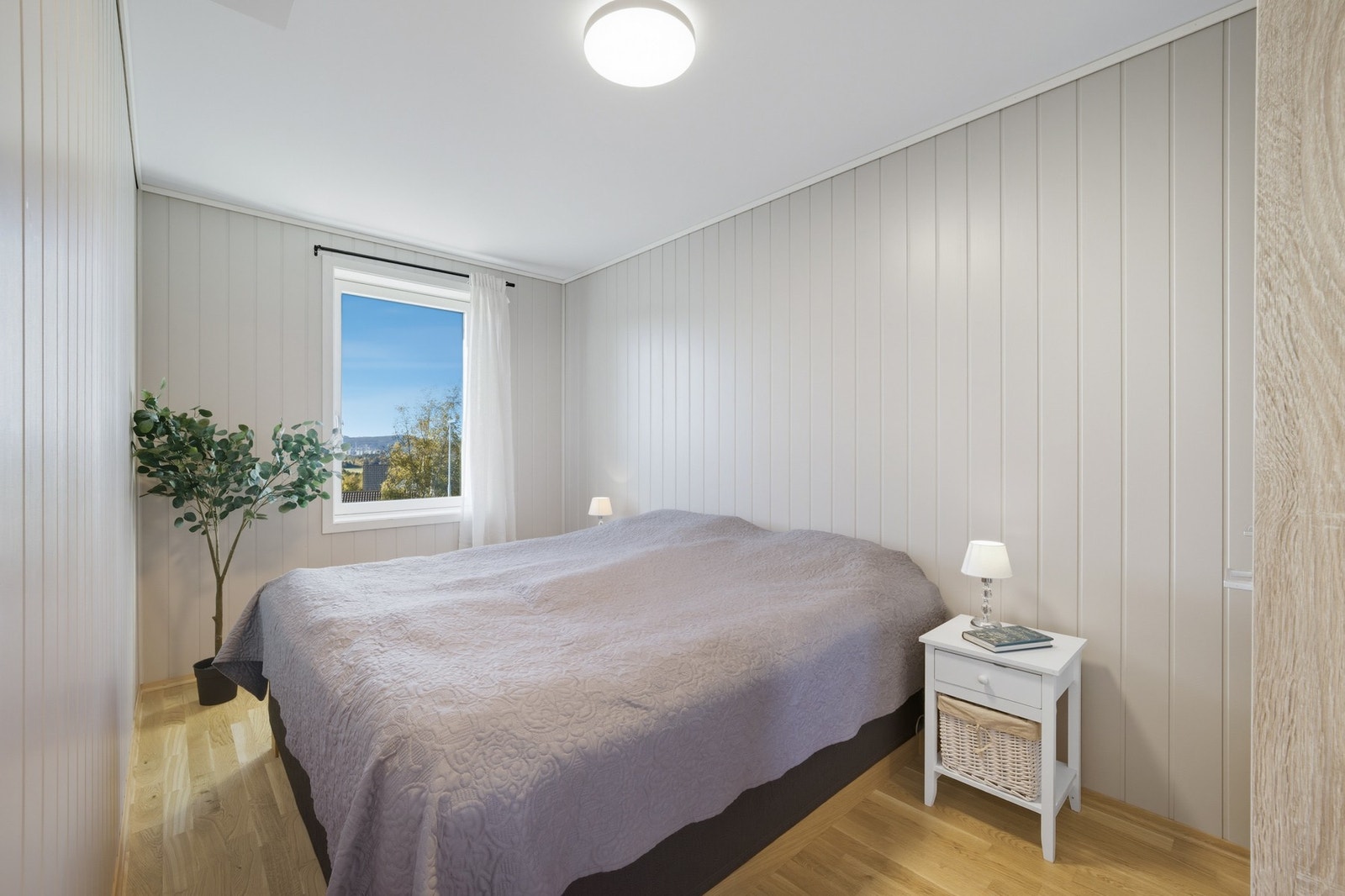 Hovedsoverommet er på ca. 10,5 kvm. Galleribilde