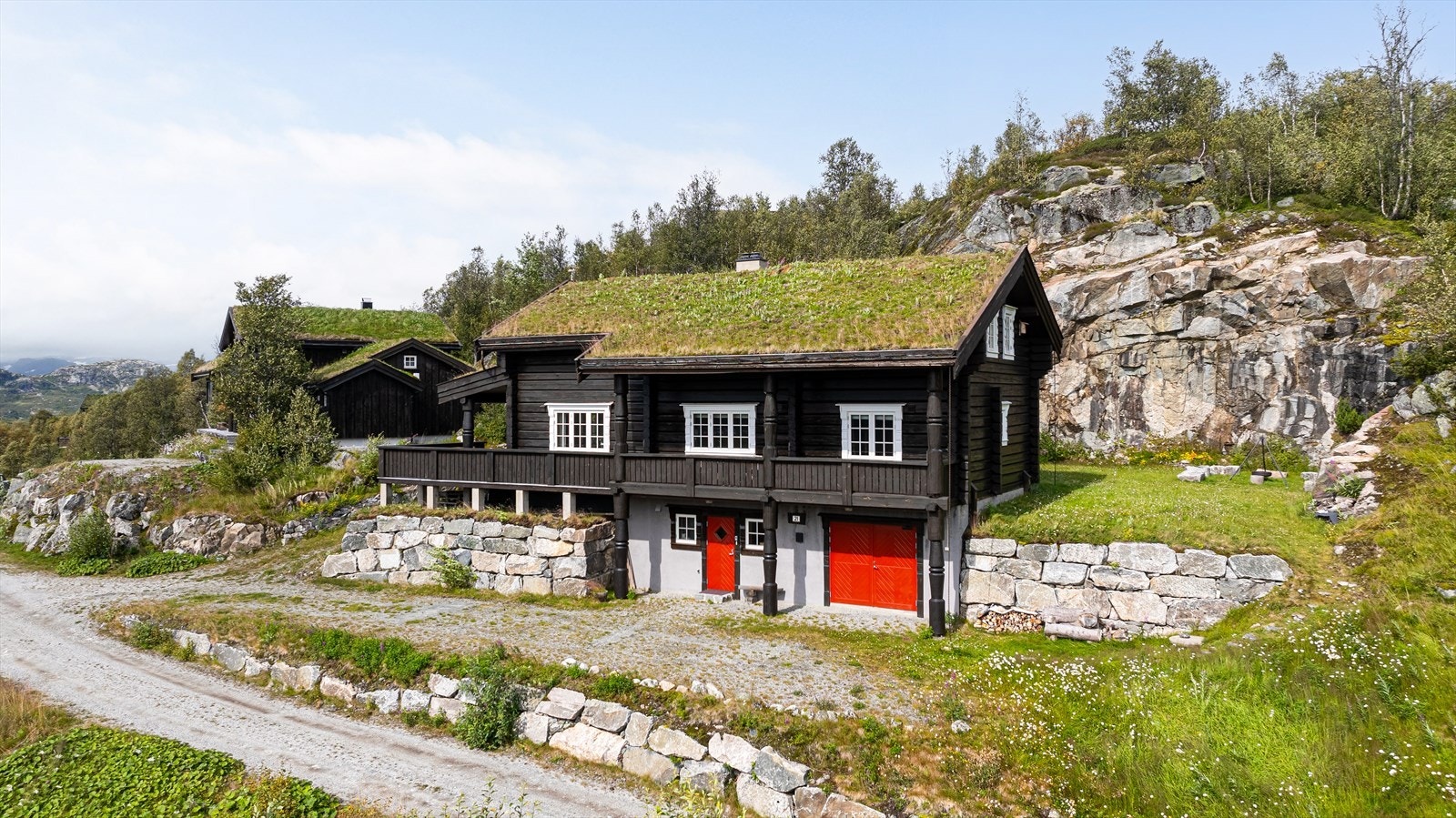 Velkommen til Austre Listøy 21 - En meget stor og særdeles flott hytte som må sees. Galleribilde