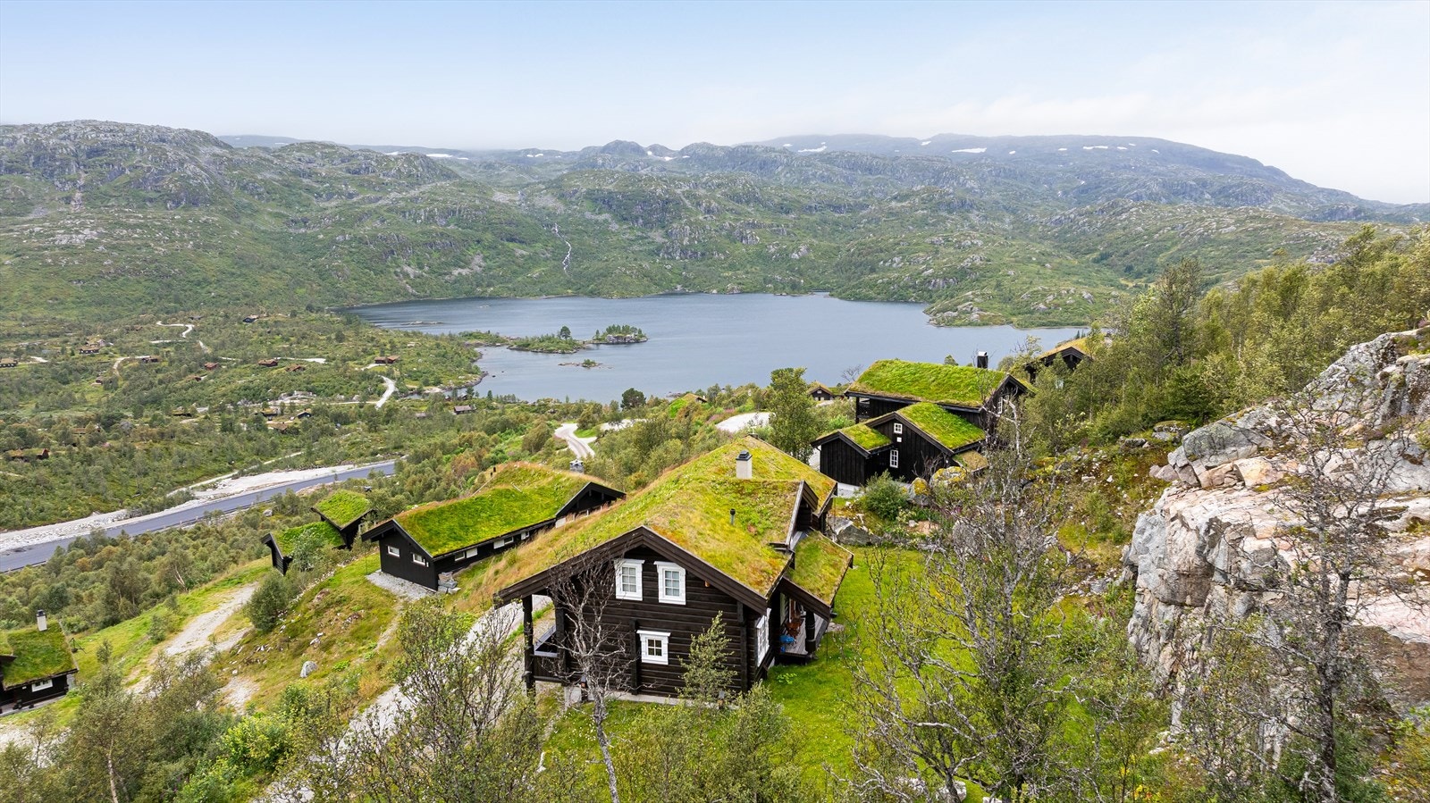 Et eget selskap har ansvaret for det omfattende løypenettet som normalt starter sin virksomhet så snart snøforholdene tillater det. Galleribilde