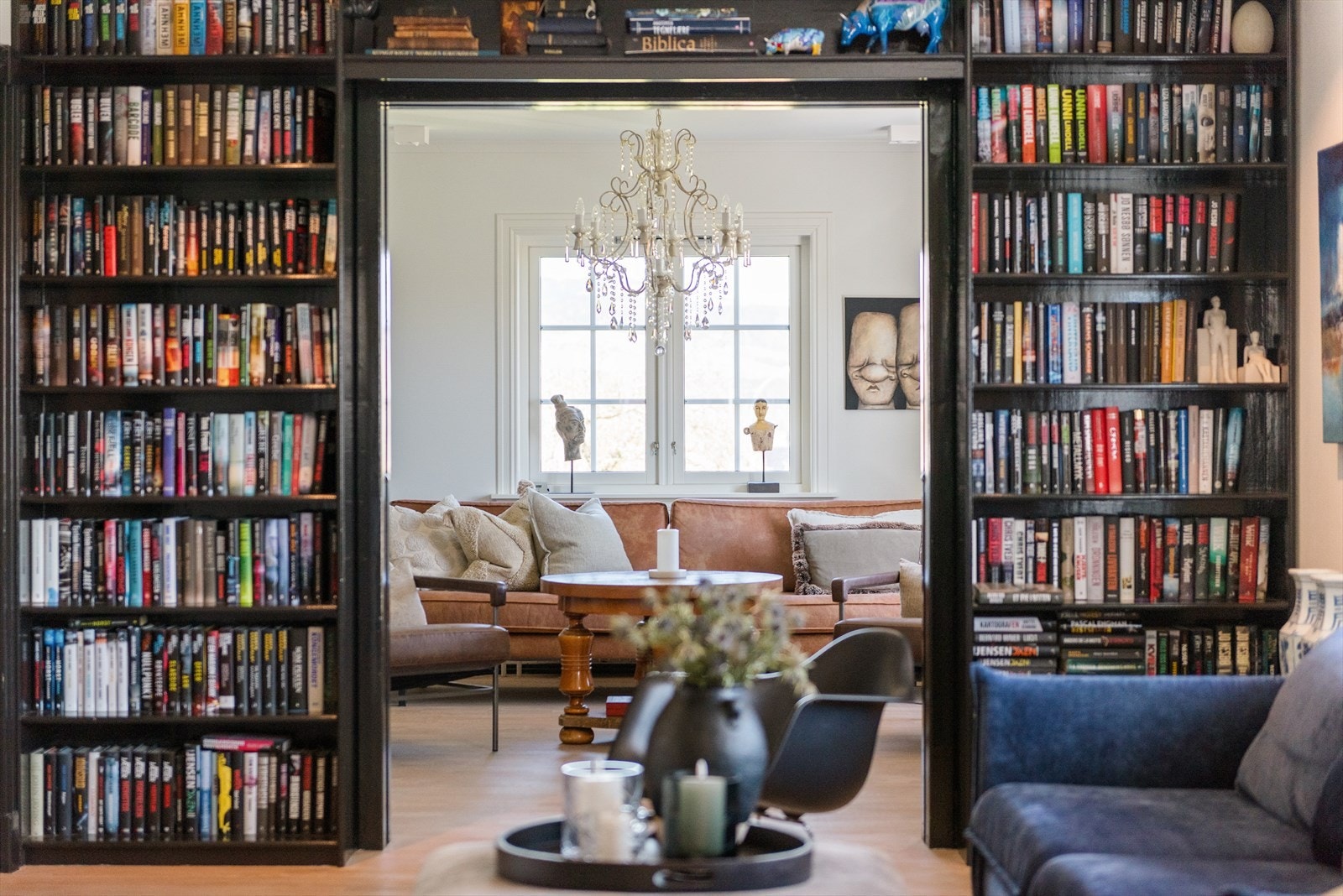 Lun og meget innbydende stue. Galleribilde