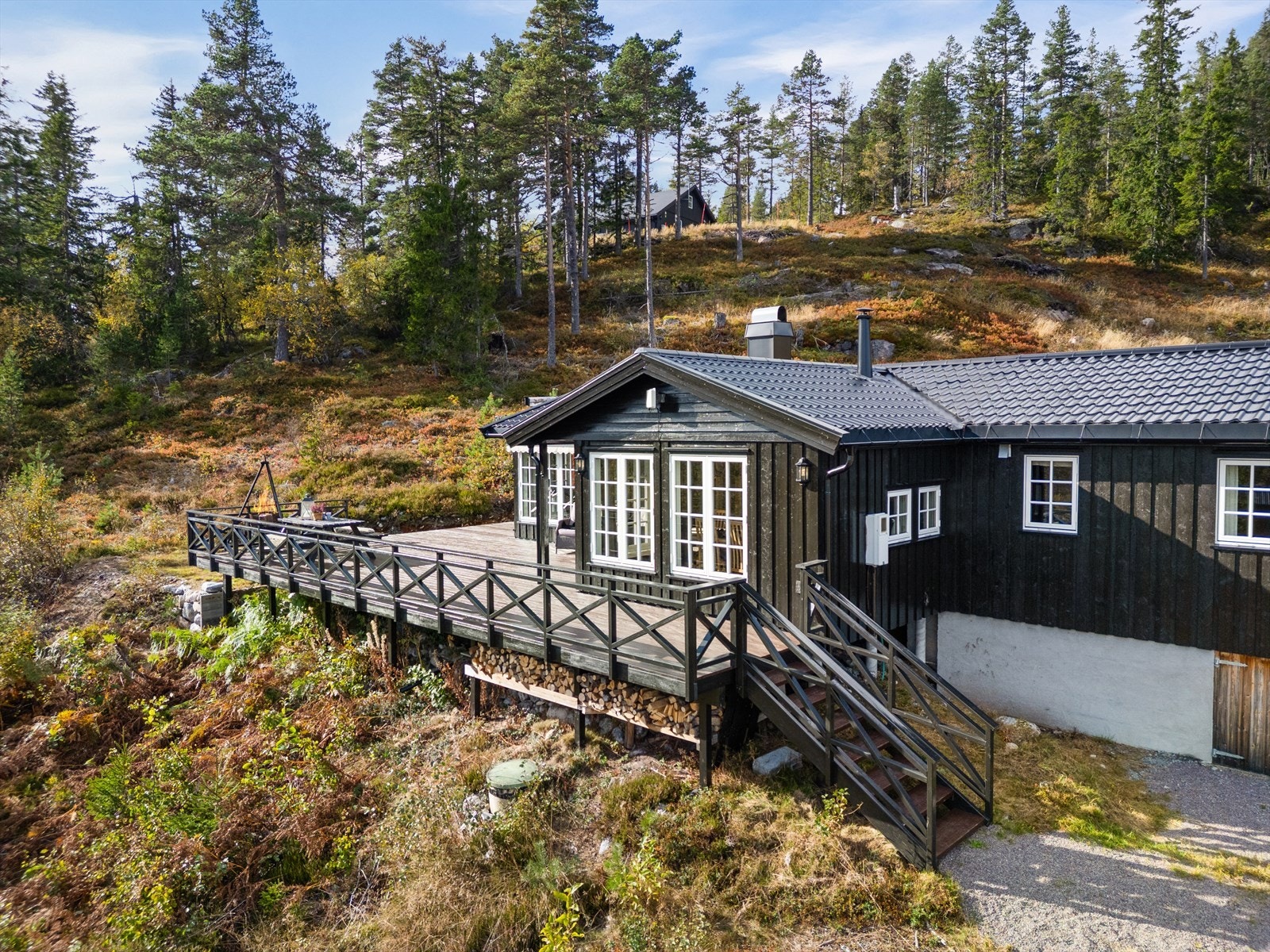 Hytta har blitt tilbygd blant annet i 2008 og 2017, og fremstår i dag som innholdsrik og med god standard. Galleribilde