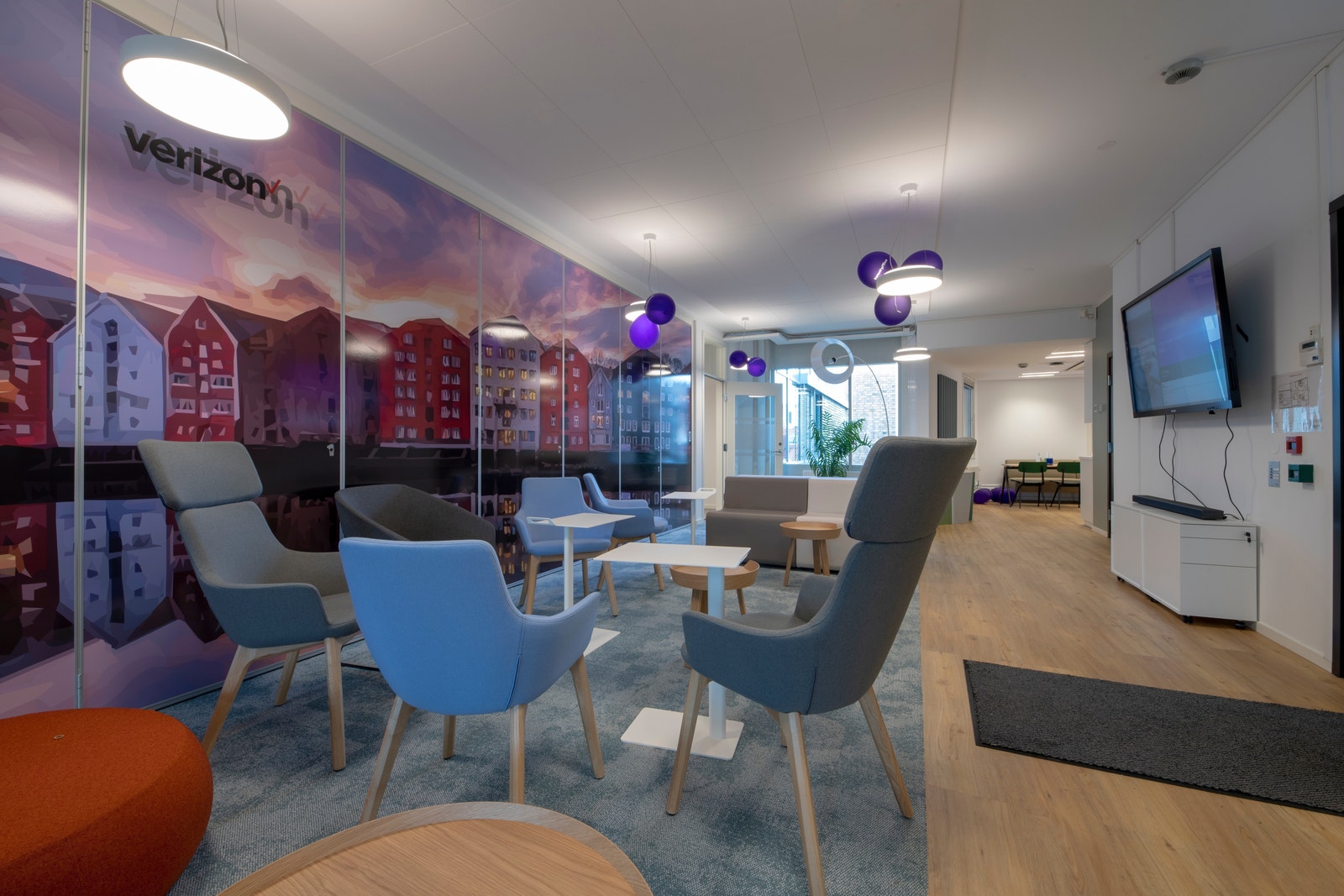 Bilder fra 2. etg - Oppusset lokale for leietaker. Galleribilde