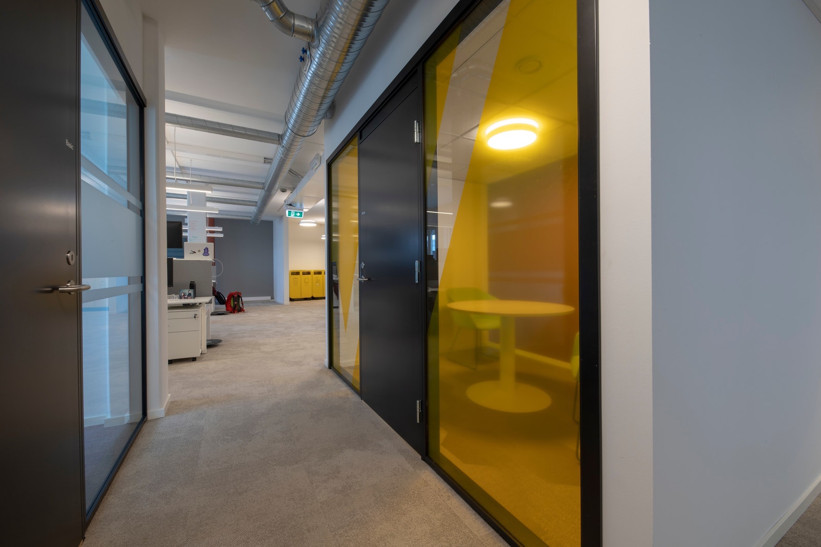 Bilder fra 2. etg - Oppusset lokale for leietaker. Galleribilde