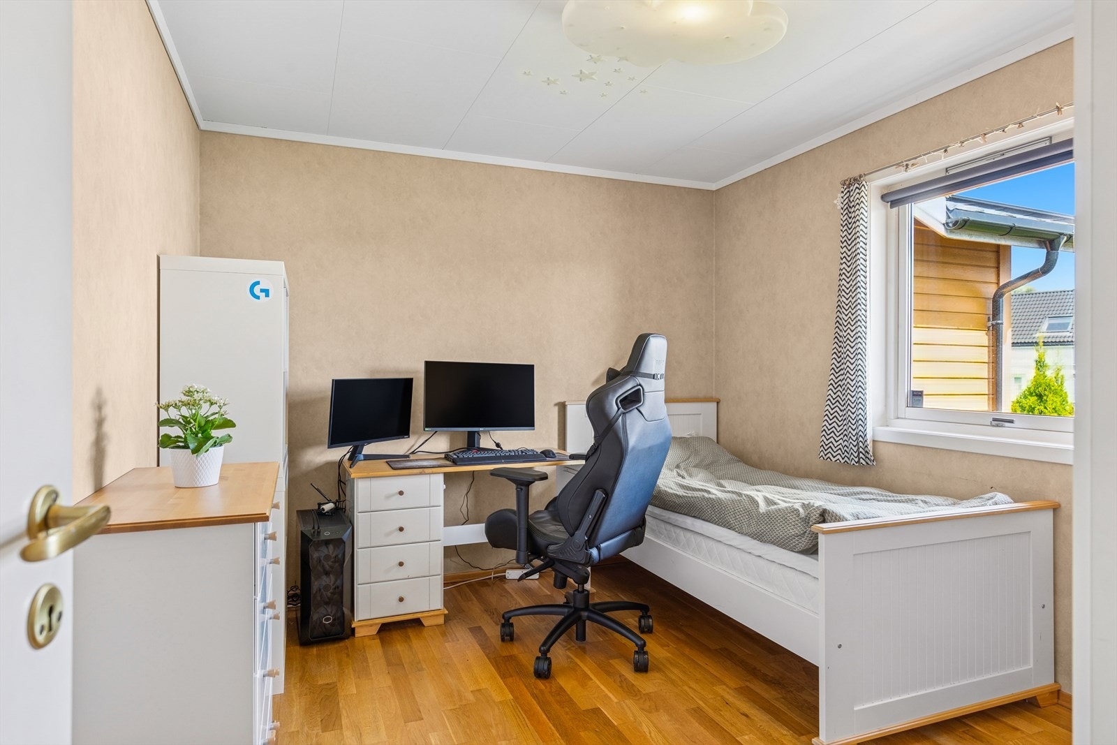 Soverom 1. etasje. Galleribilde