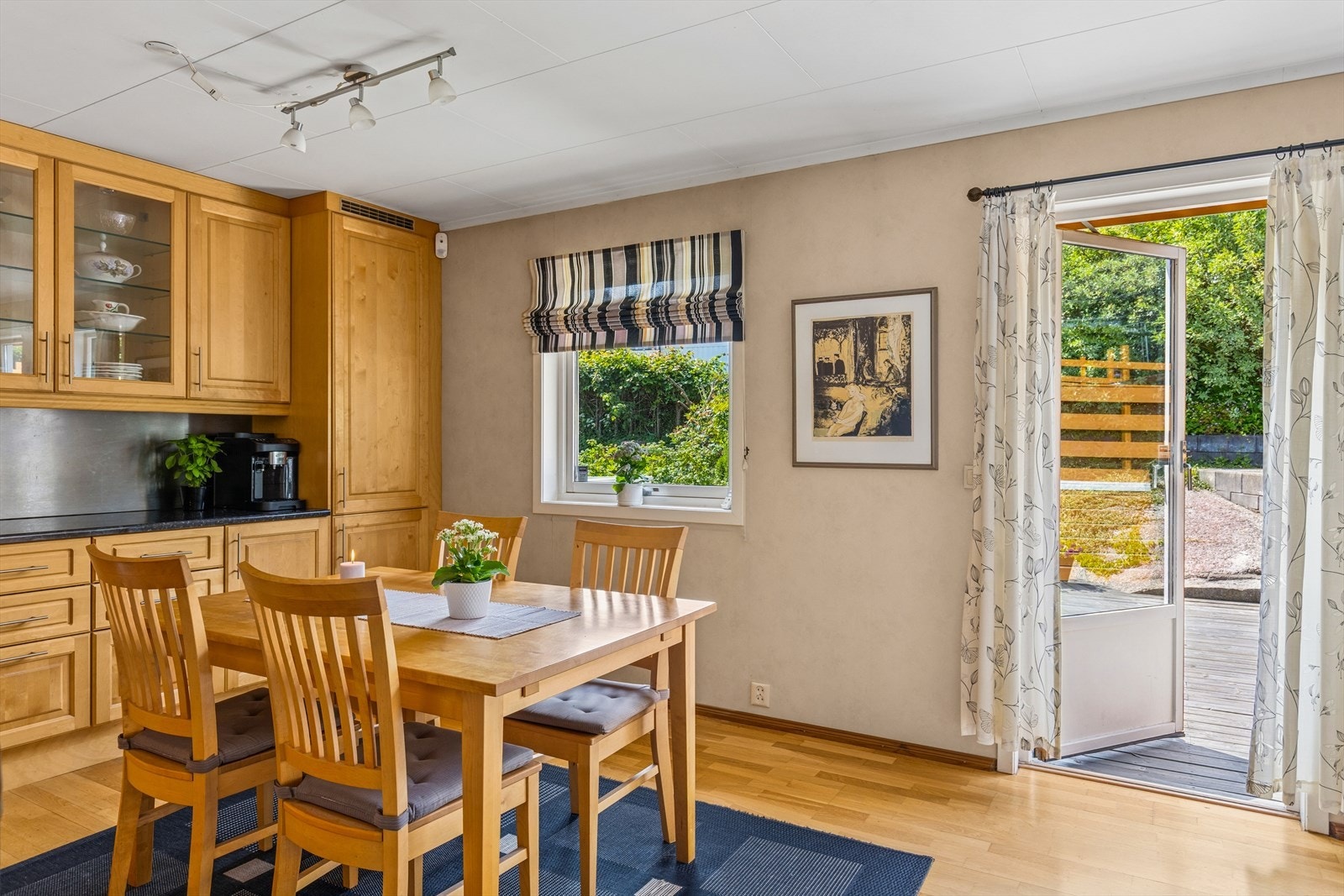 God plass til større spisebord. Galleribilde