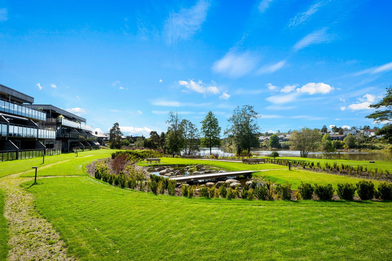 En flott leilighet i rolige omgivelser på Øya. Velkommen til visning. Galleribilde