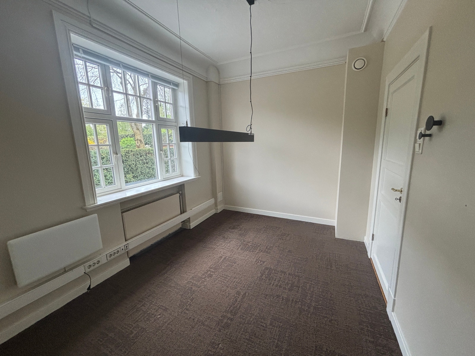 Typisk mindre kontor Galleribilde