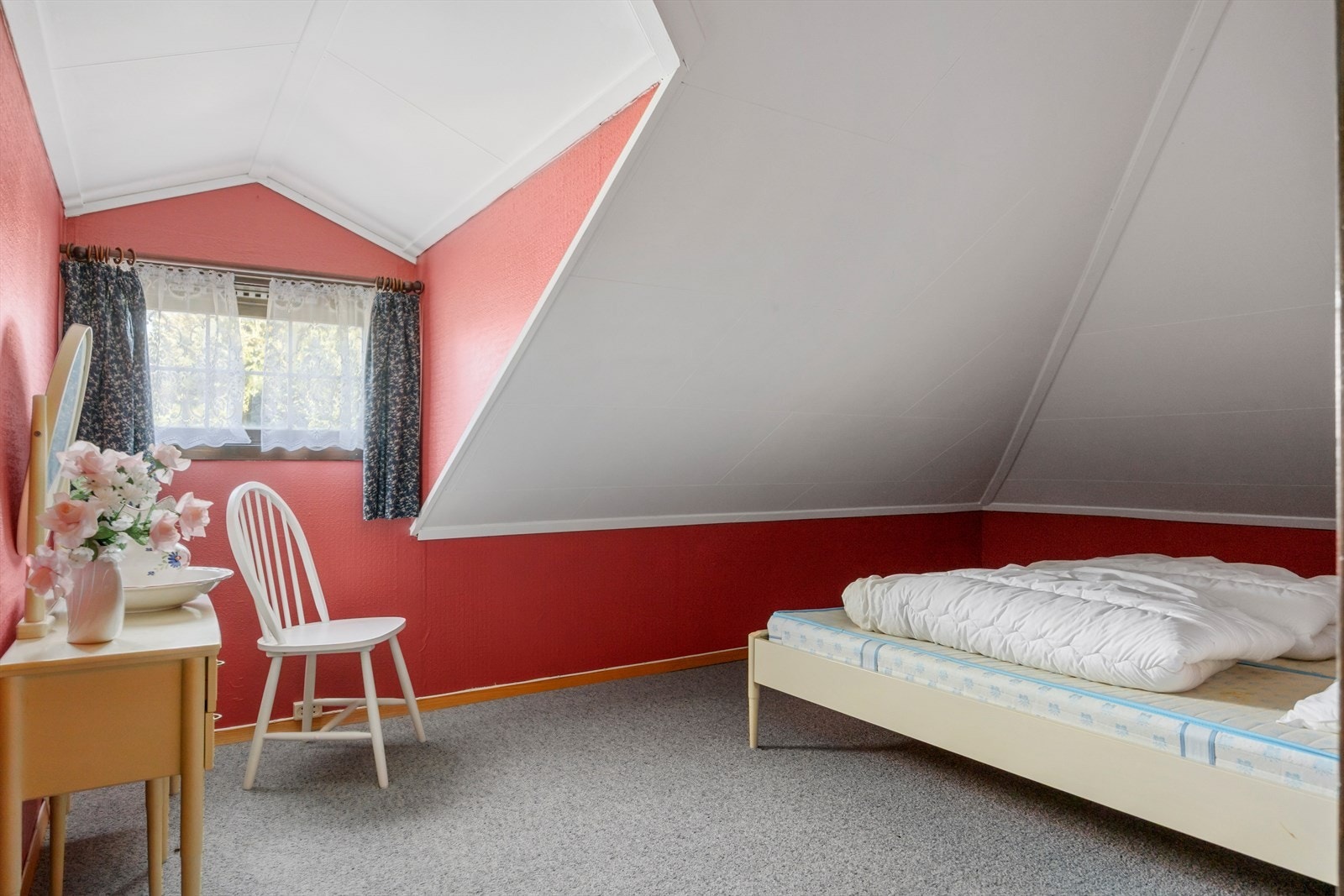 Soverom loft (ikke godkjent). Galleribilde