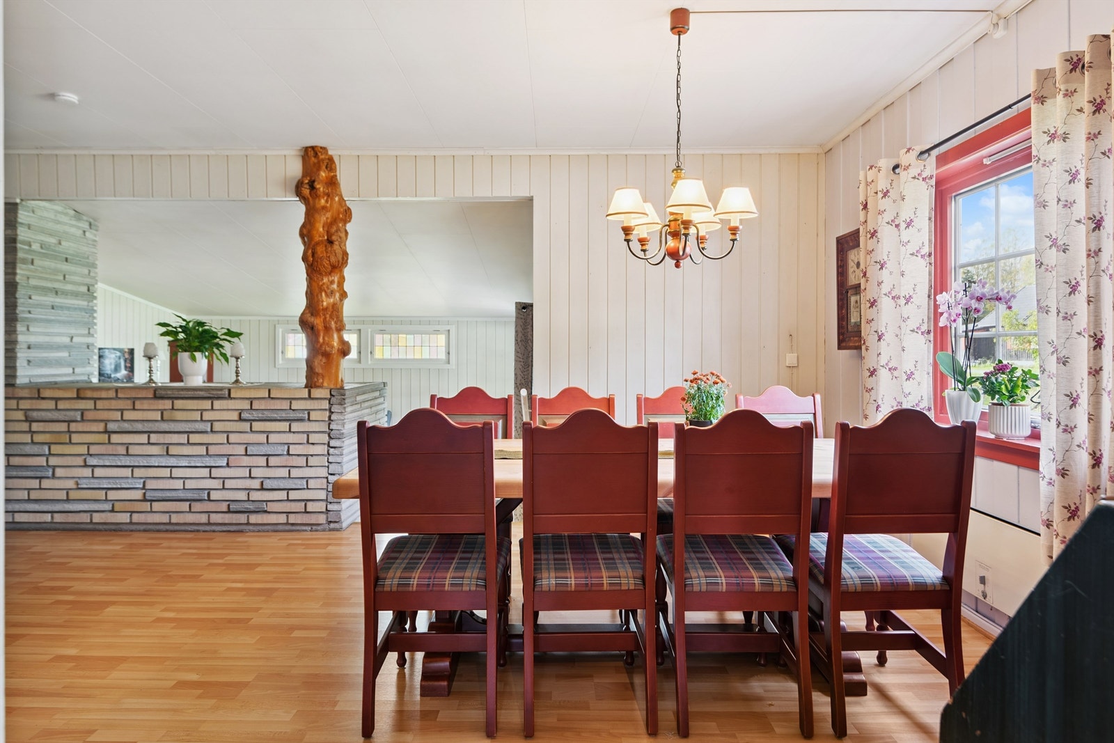 Her er det god plass for familiesammenkomster og sosiale lag. Galleribilde