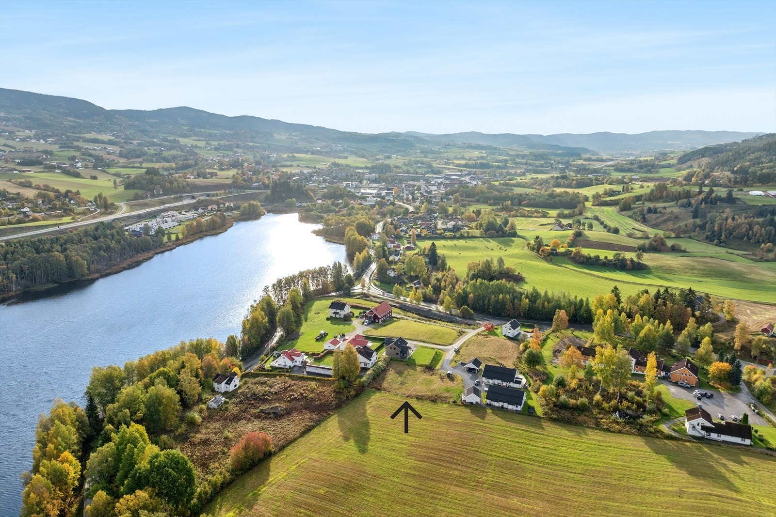 Boligtomt sentralt beliggende ca 1 km nord for Gran sentrum. Galleribilde