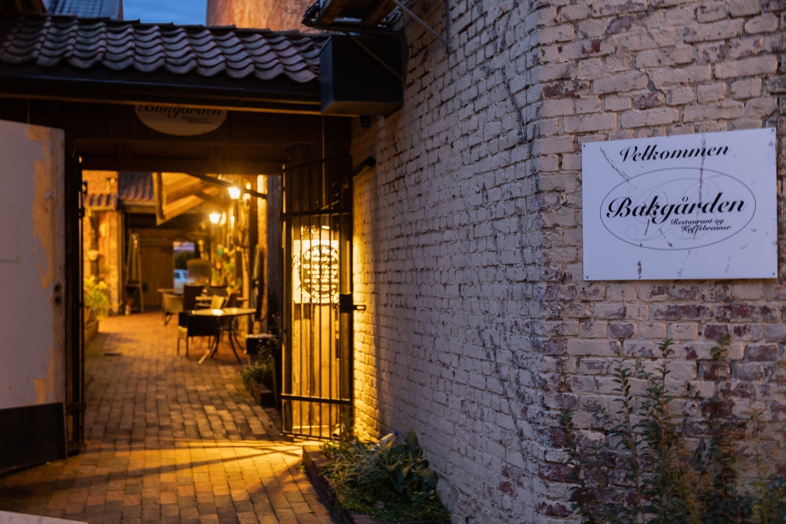 Nærområdet - bakgården restaurant Galleribilde