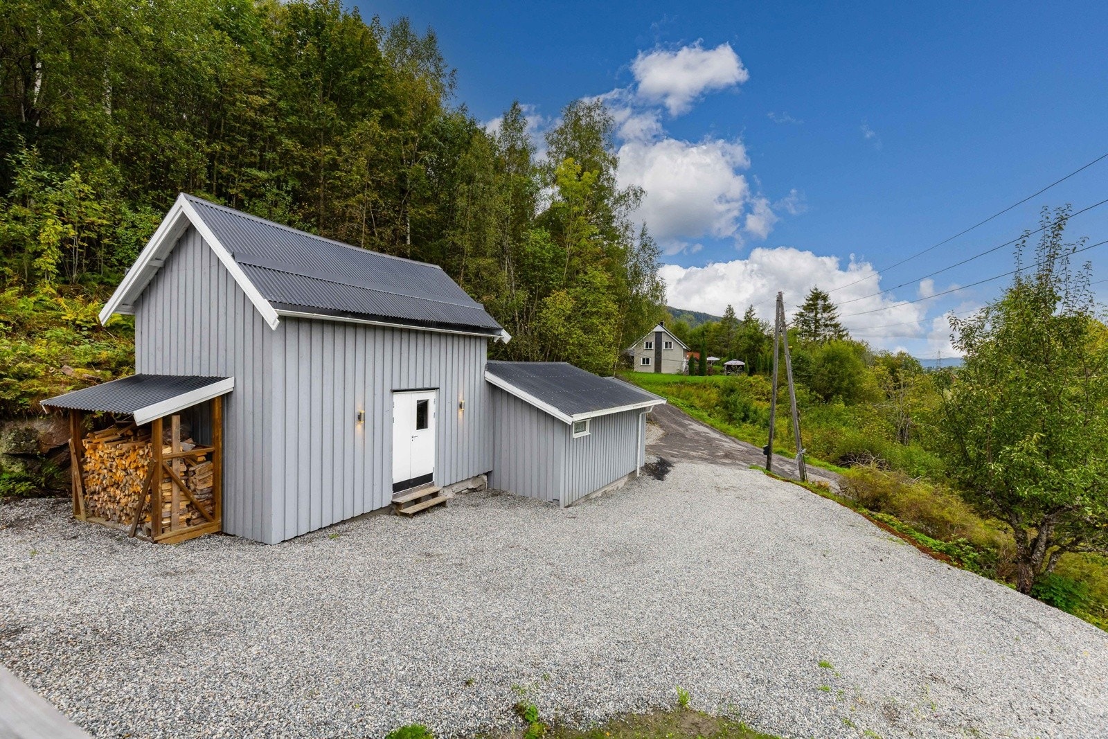 Langumveien 31. Galleribilde