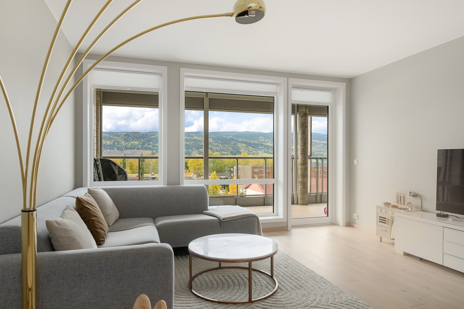 Beliggenhet i 4.Etasje gir fin utsikt Galleribilde