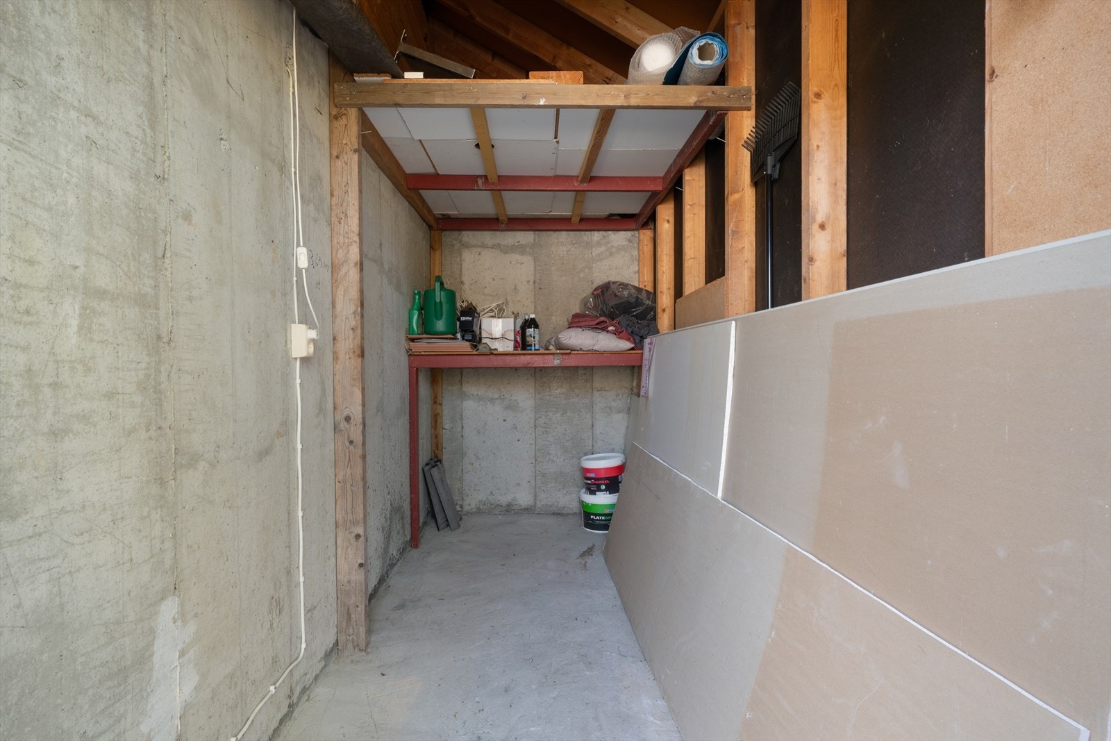 - Praktisk sportsbod som måler 5m² - Galleribilde